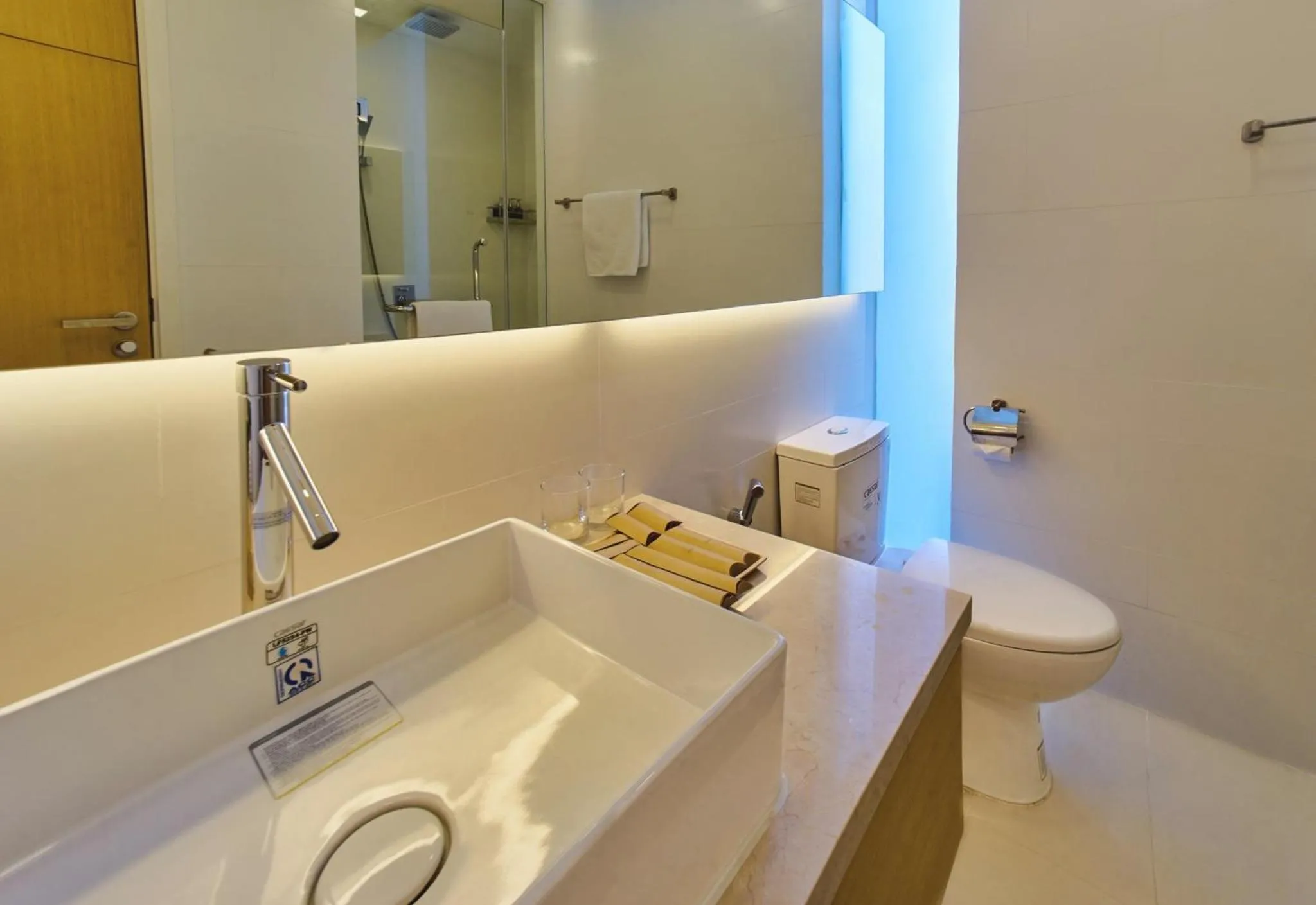 Clean & Quiet Villa - The Point Resort