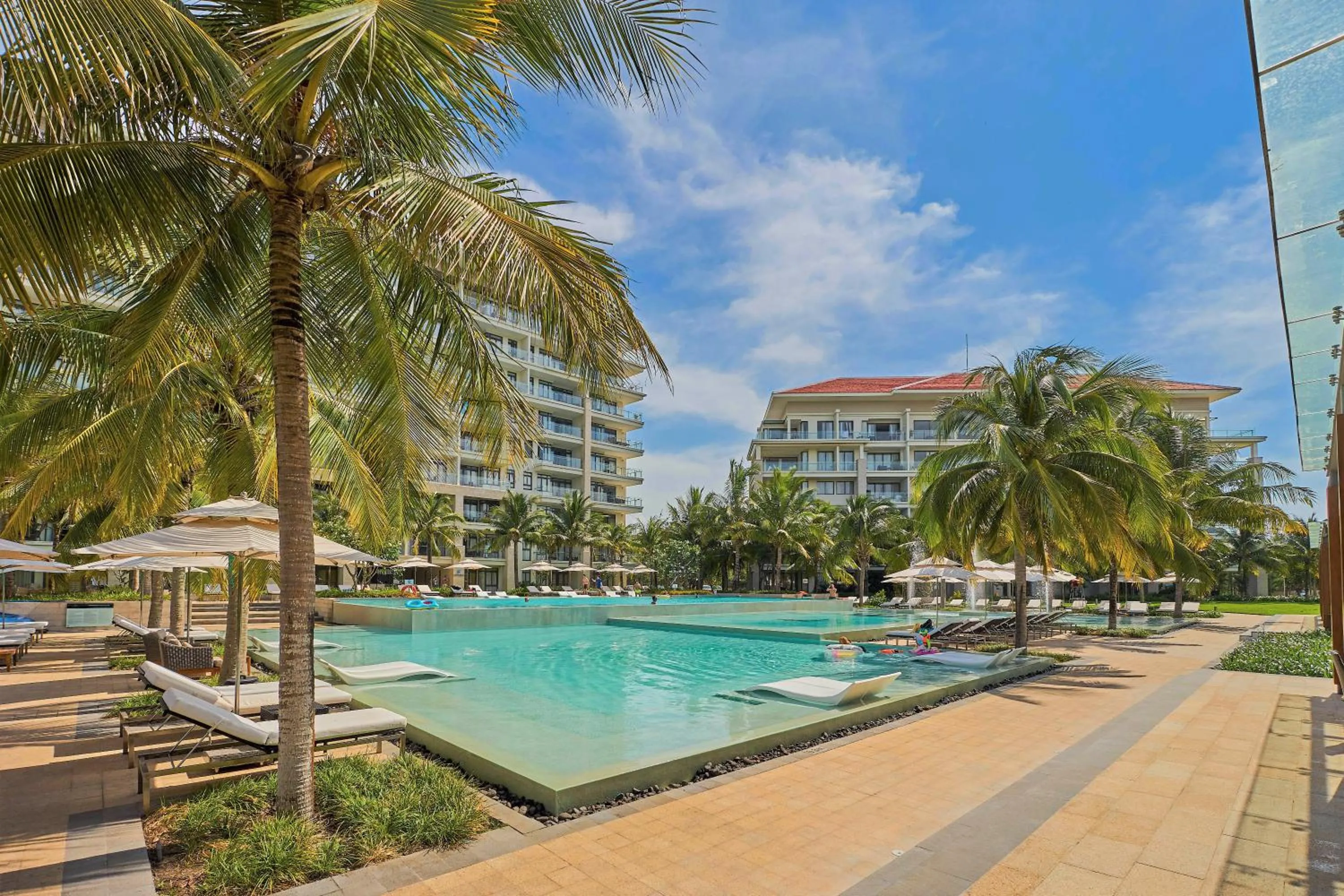 Swimming pool in Clean & Quiet Villa - The Point Resort