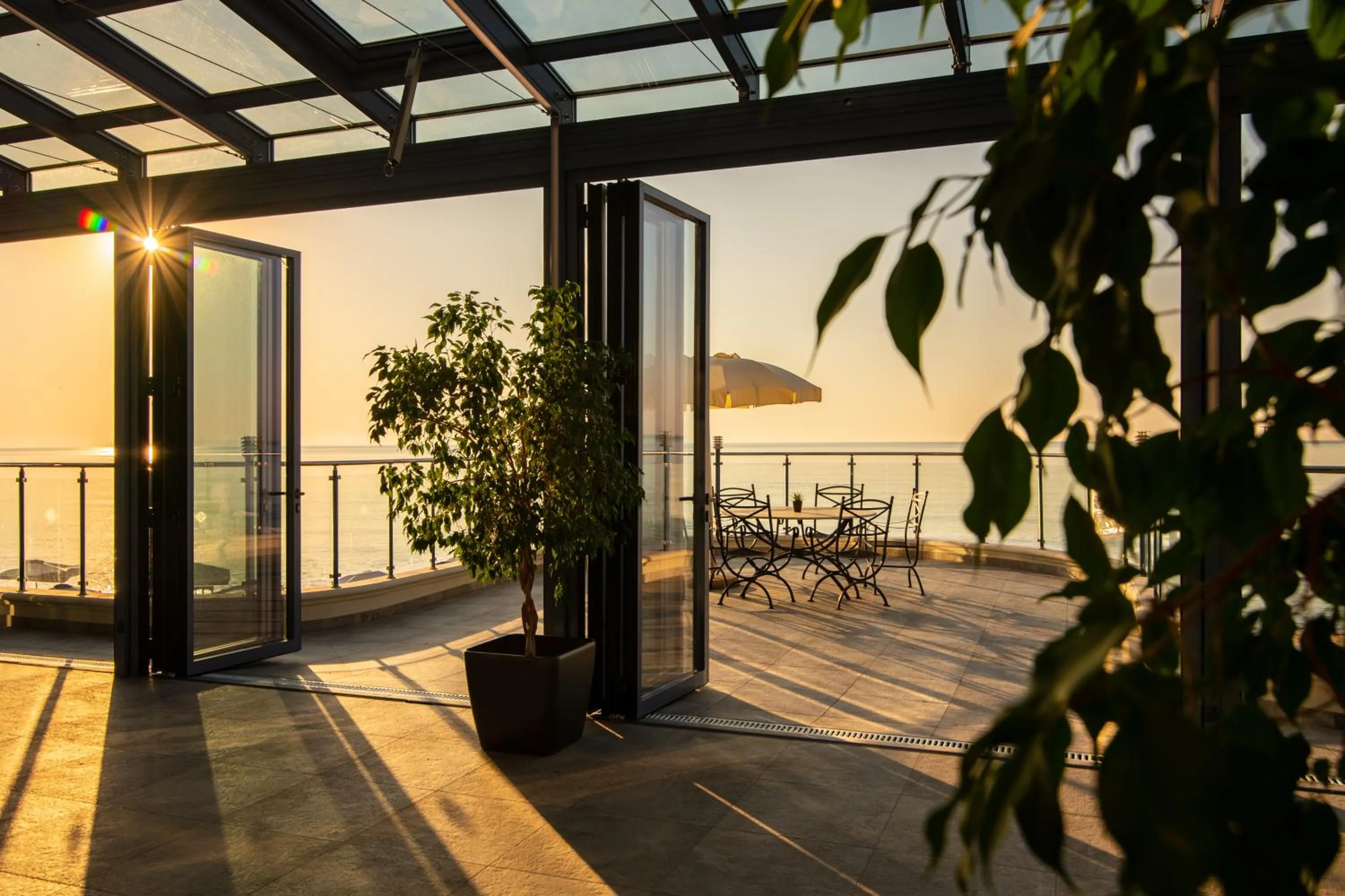 Azalia Beach Hotel Balneo & SPA