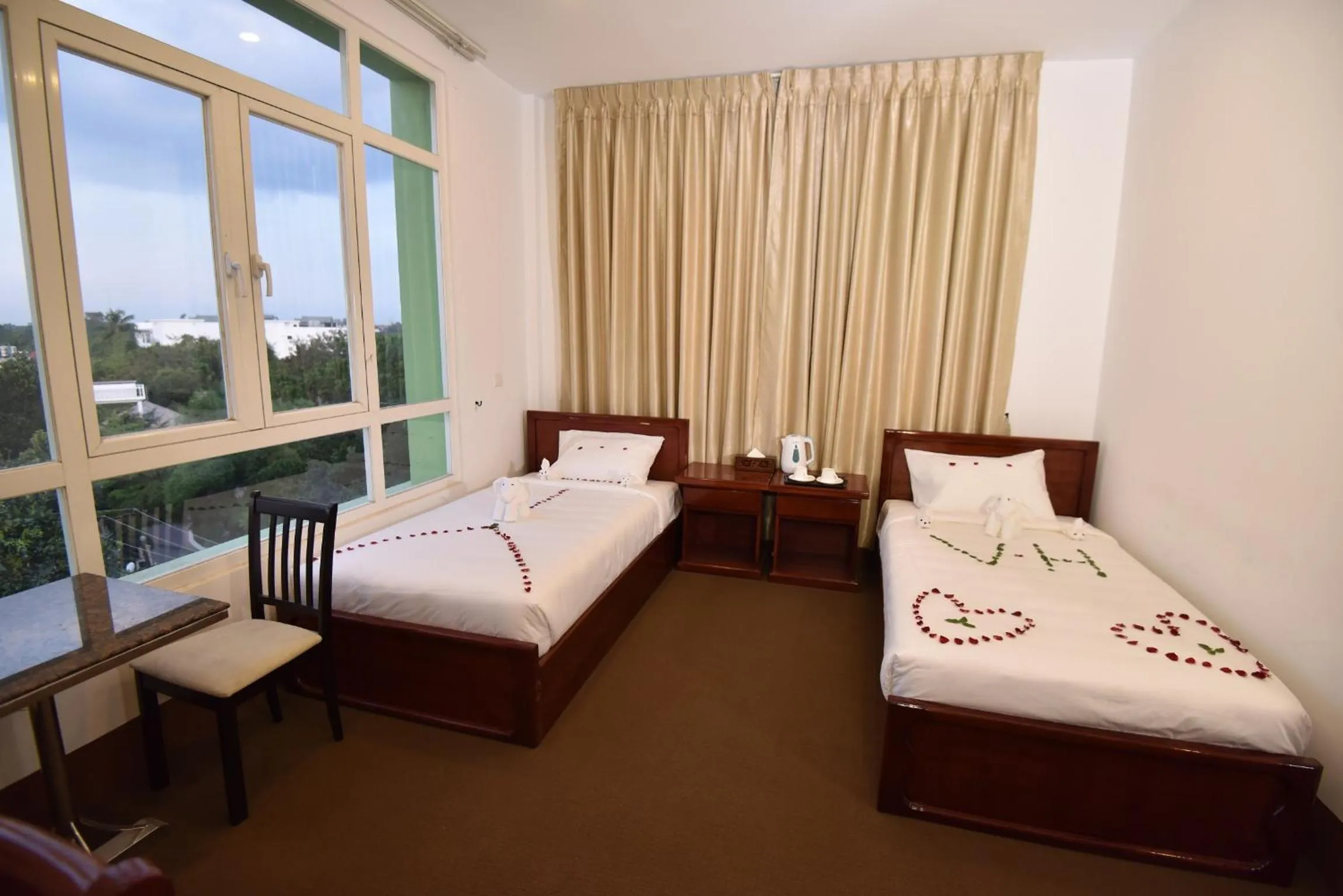 Neighbourhood in Virtue Highland Hotel