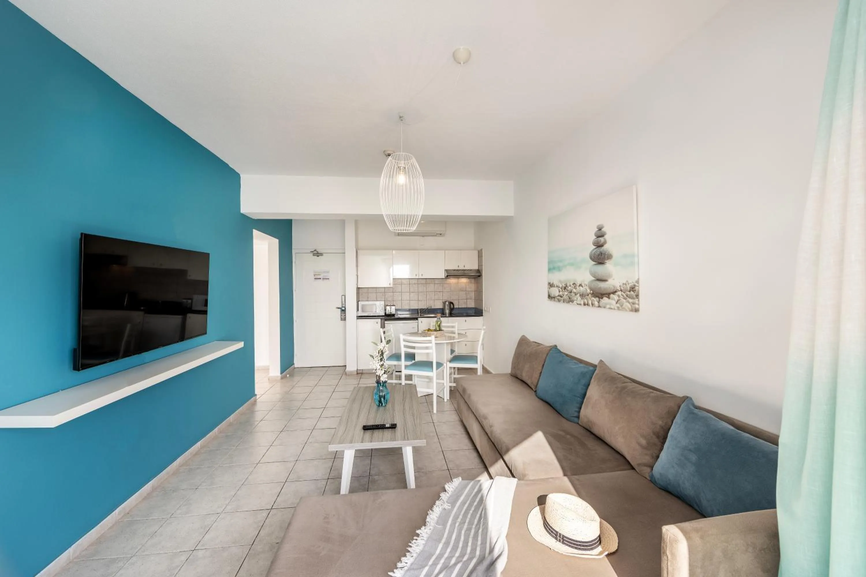 Living room in Lantiana Gardens ApartHotel