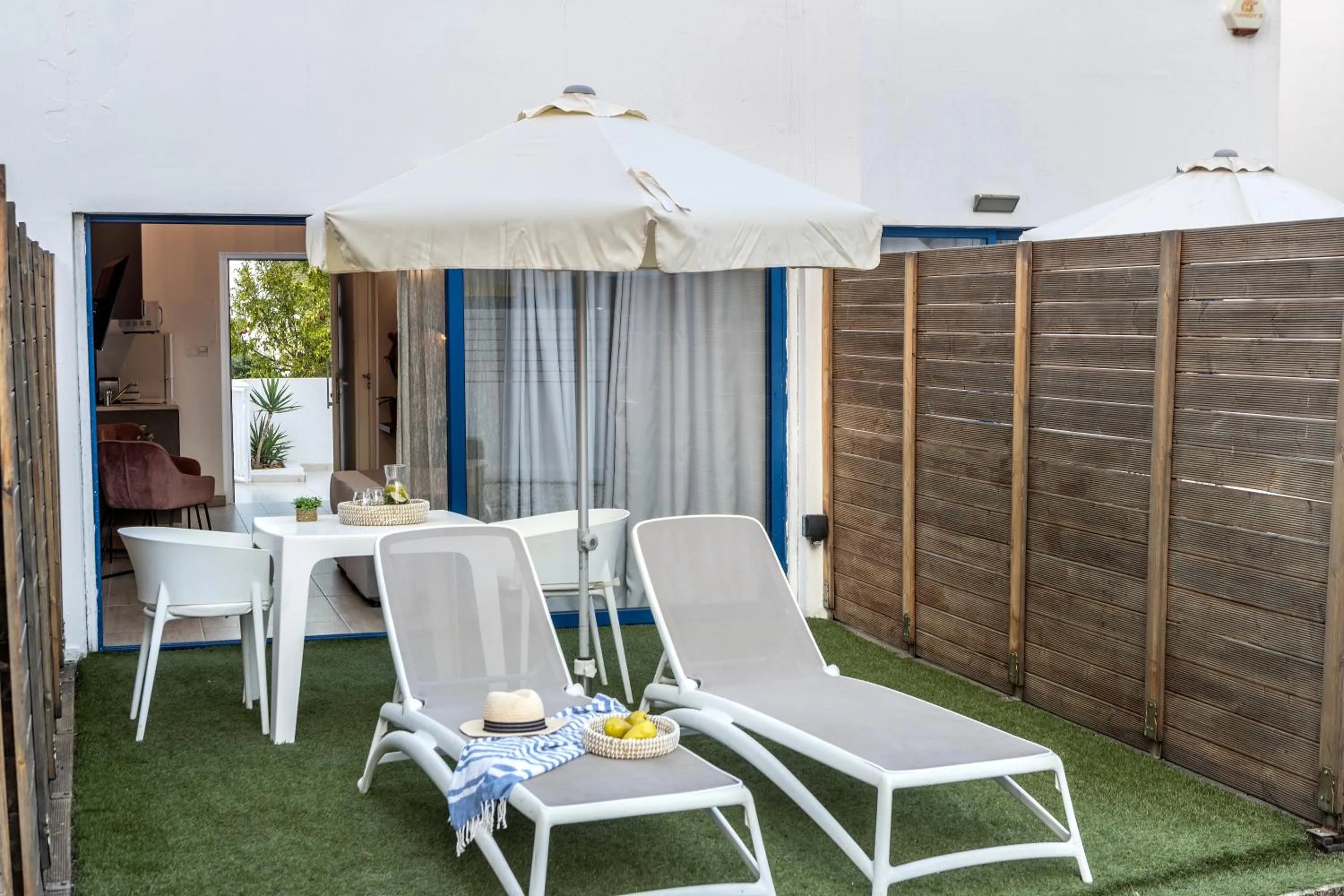 sunbed in Lantiana Gardens ApartHotel