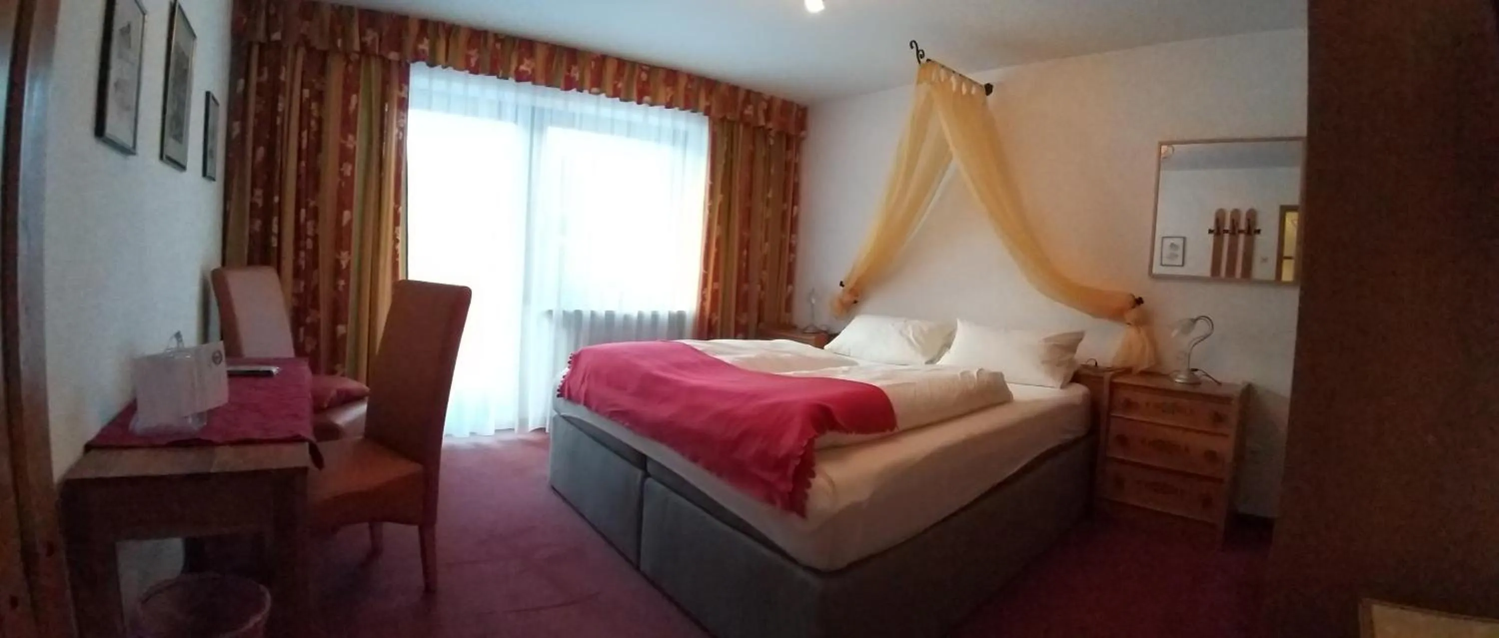 Bed in Tourist Hotel Boehm