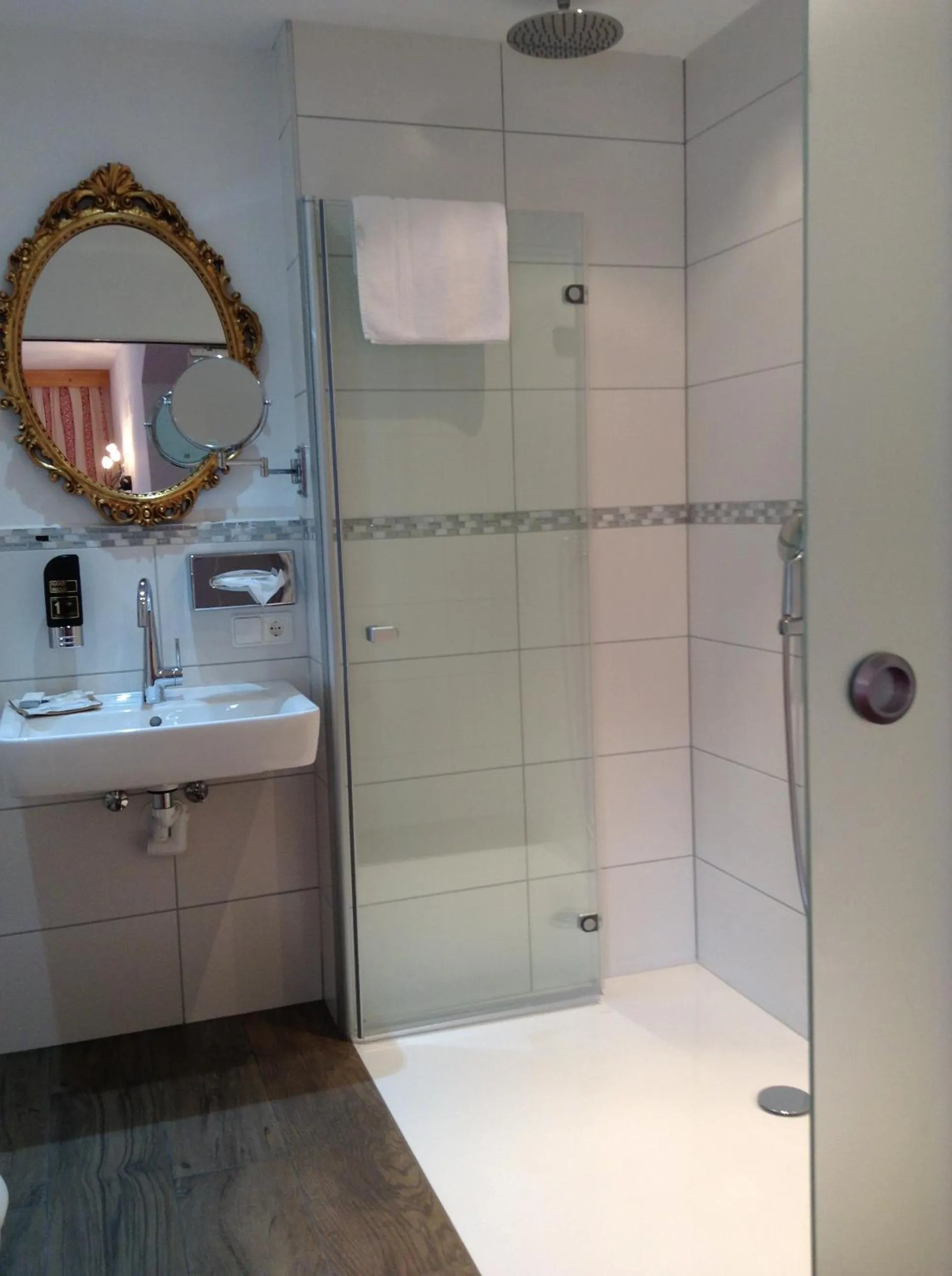 Bathroom in Tourist Hotel Boehm