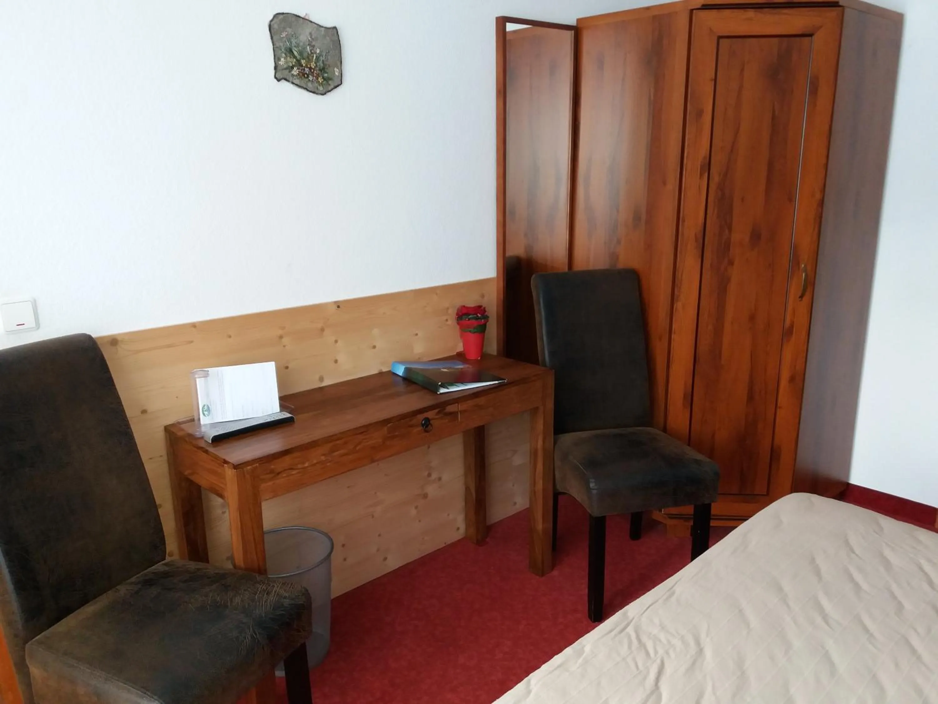 Photo of the whole room, Bed in Tourist Hotel Boehm