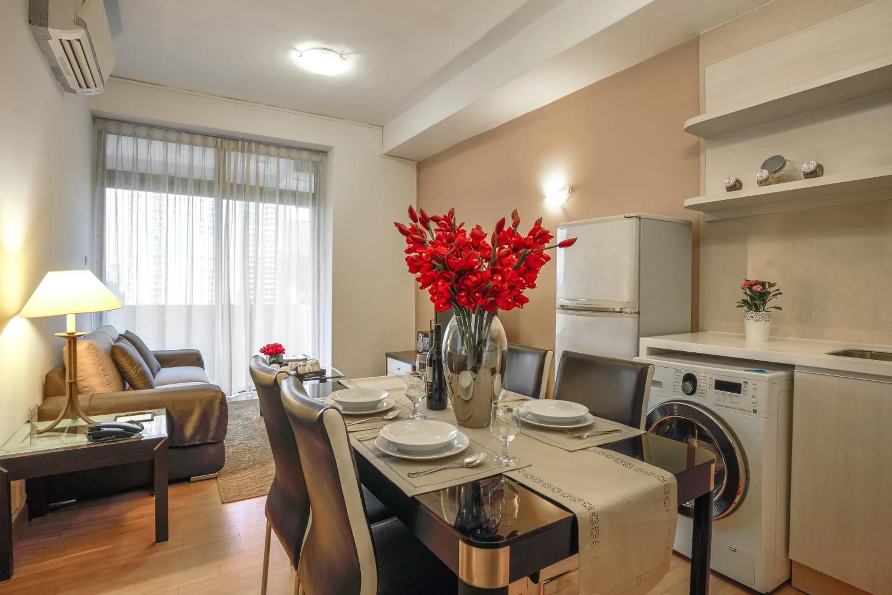 Kitchen or kitchenette in Far East Plaza Residences by Far East Hospitality