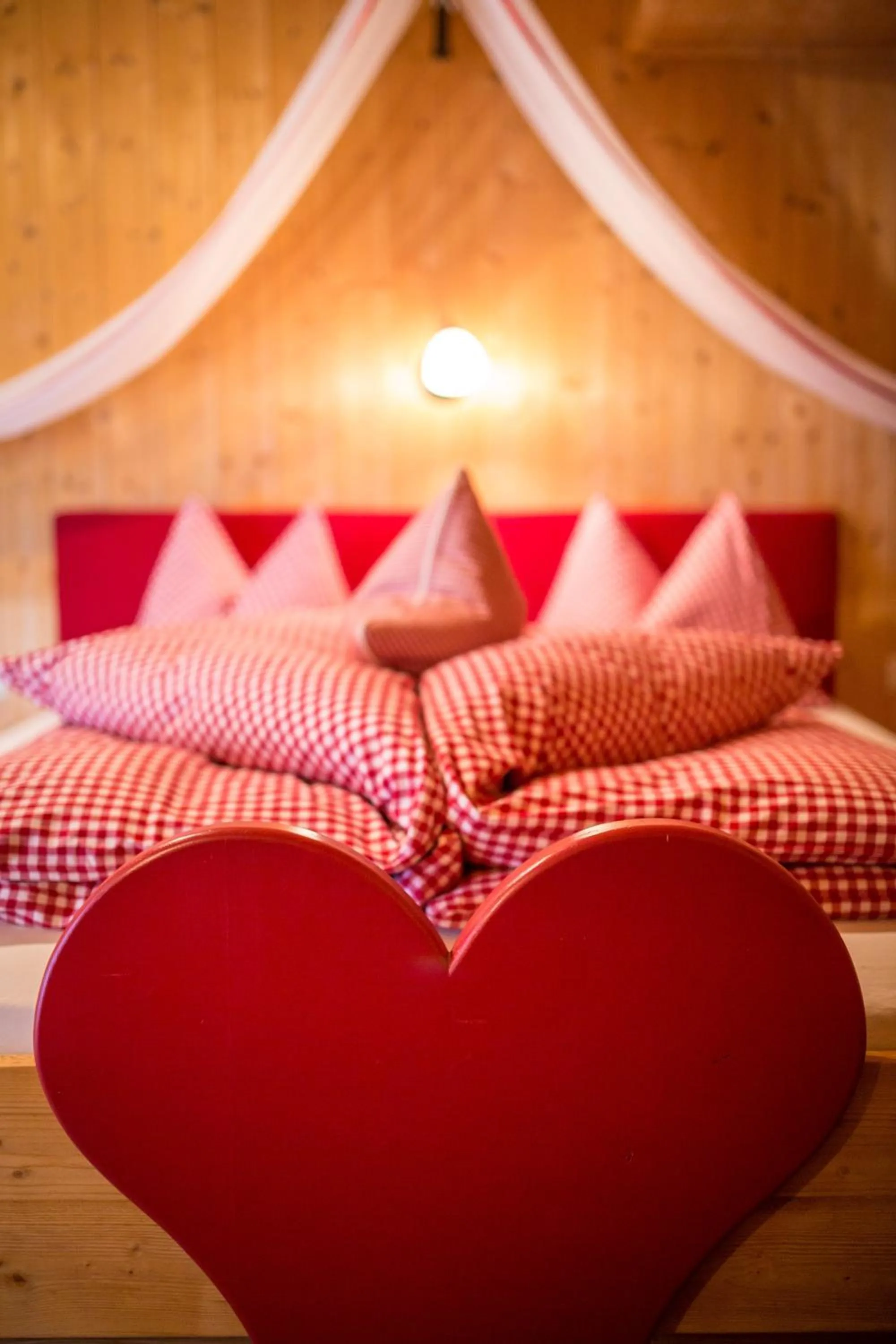 Photo of the whole room, Bed in Berggasthaus Agritur Moserhof