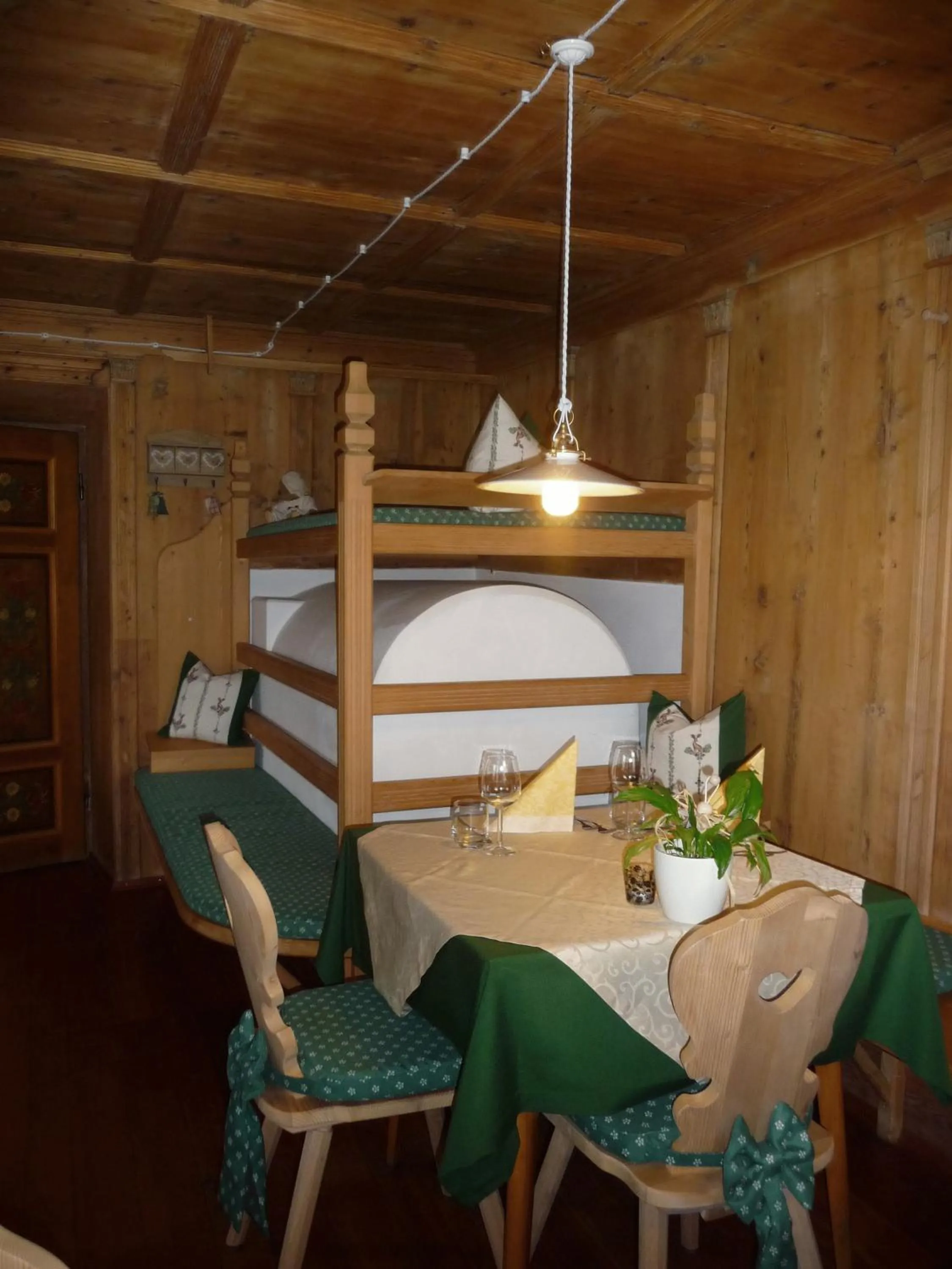 Restaurant/places to eat in Berggasthaus Agritur Moserhof