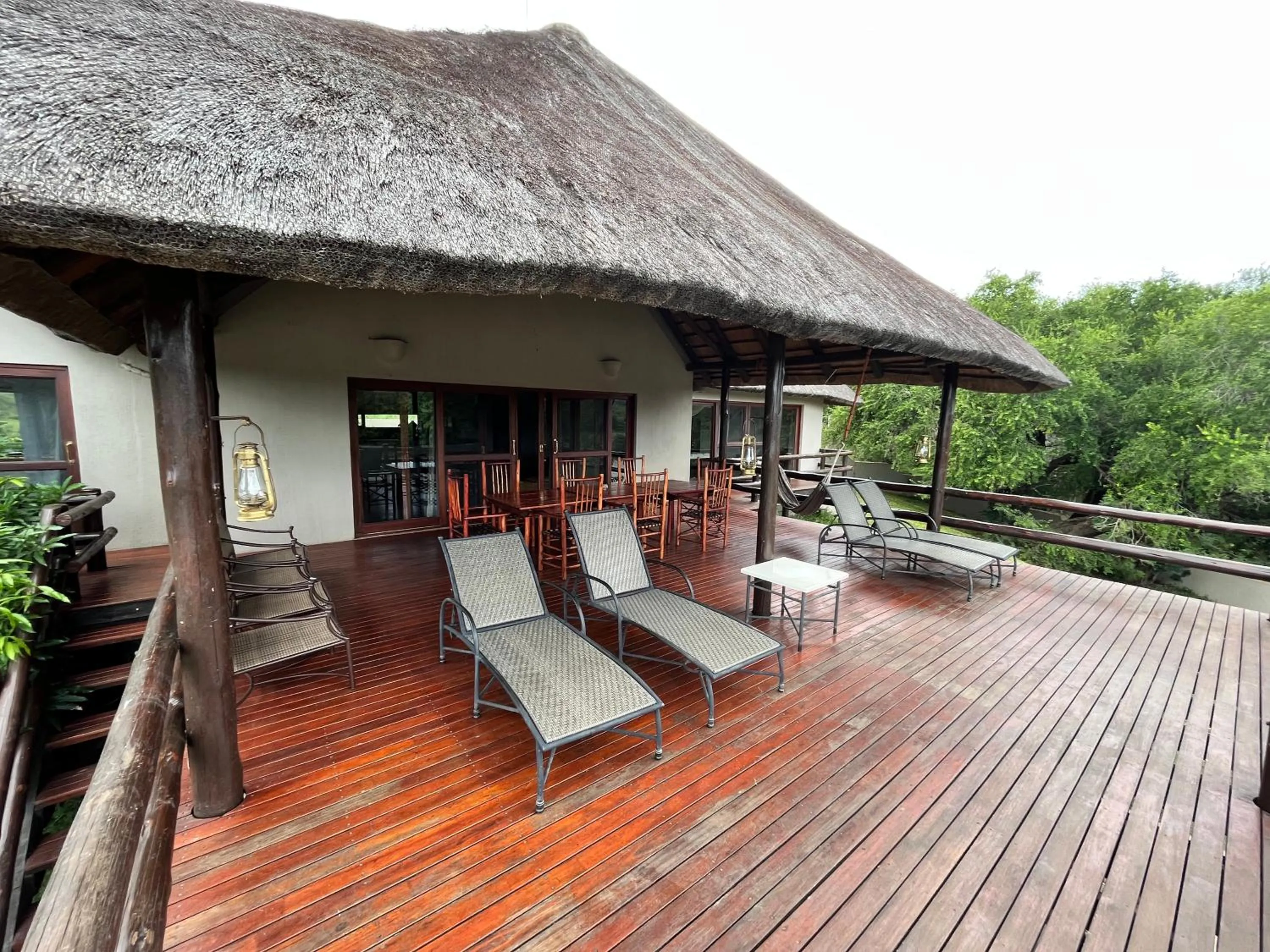 Property building in Nyati Safari Lodge