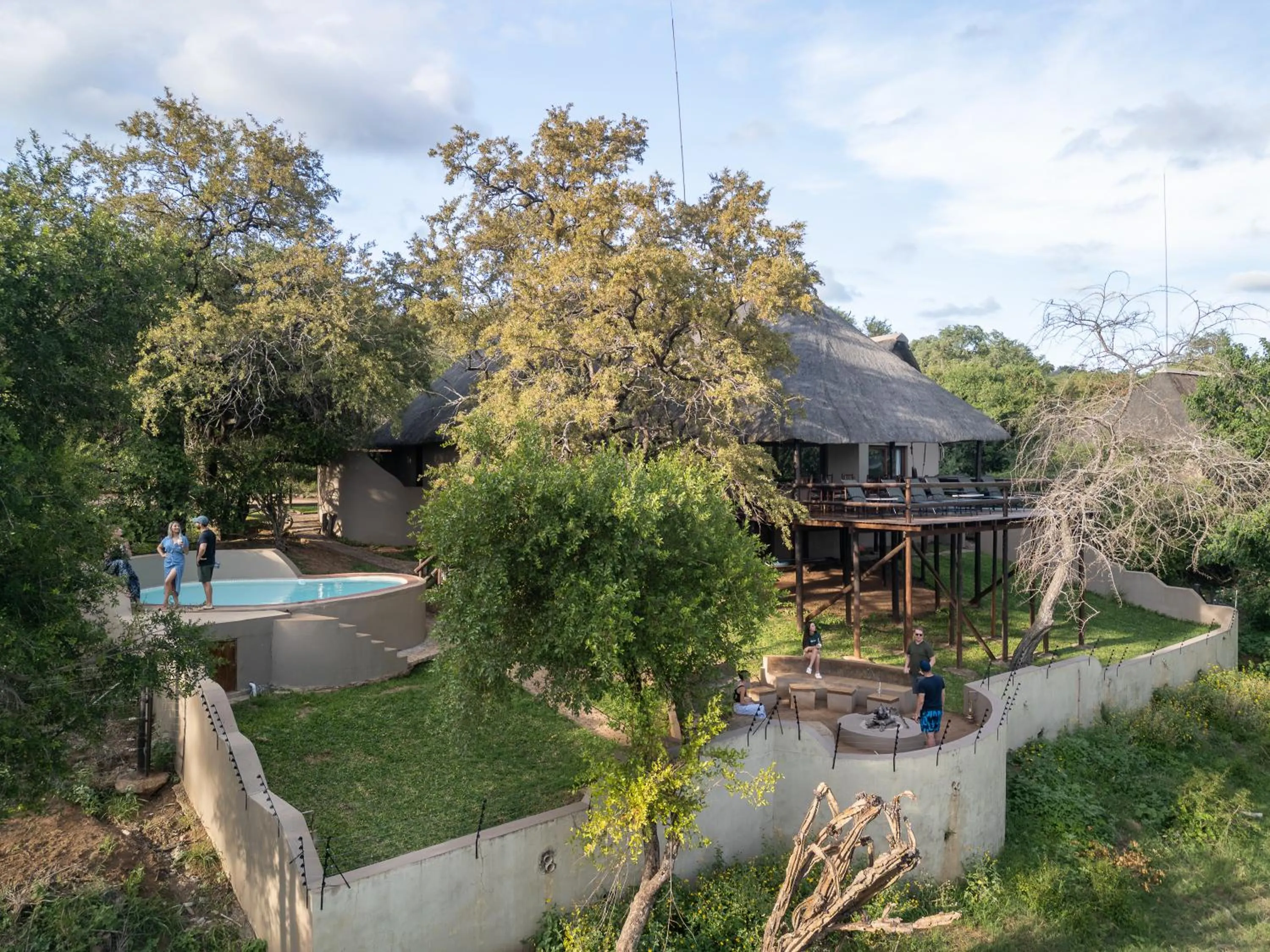 Property building in Nyati Safari Lodge