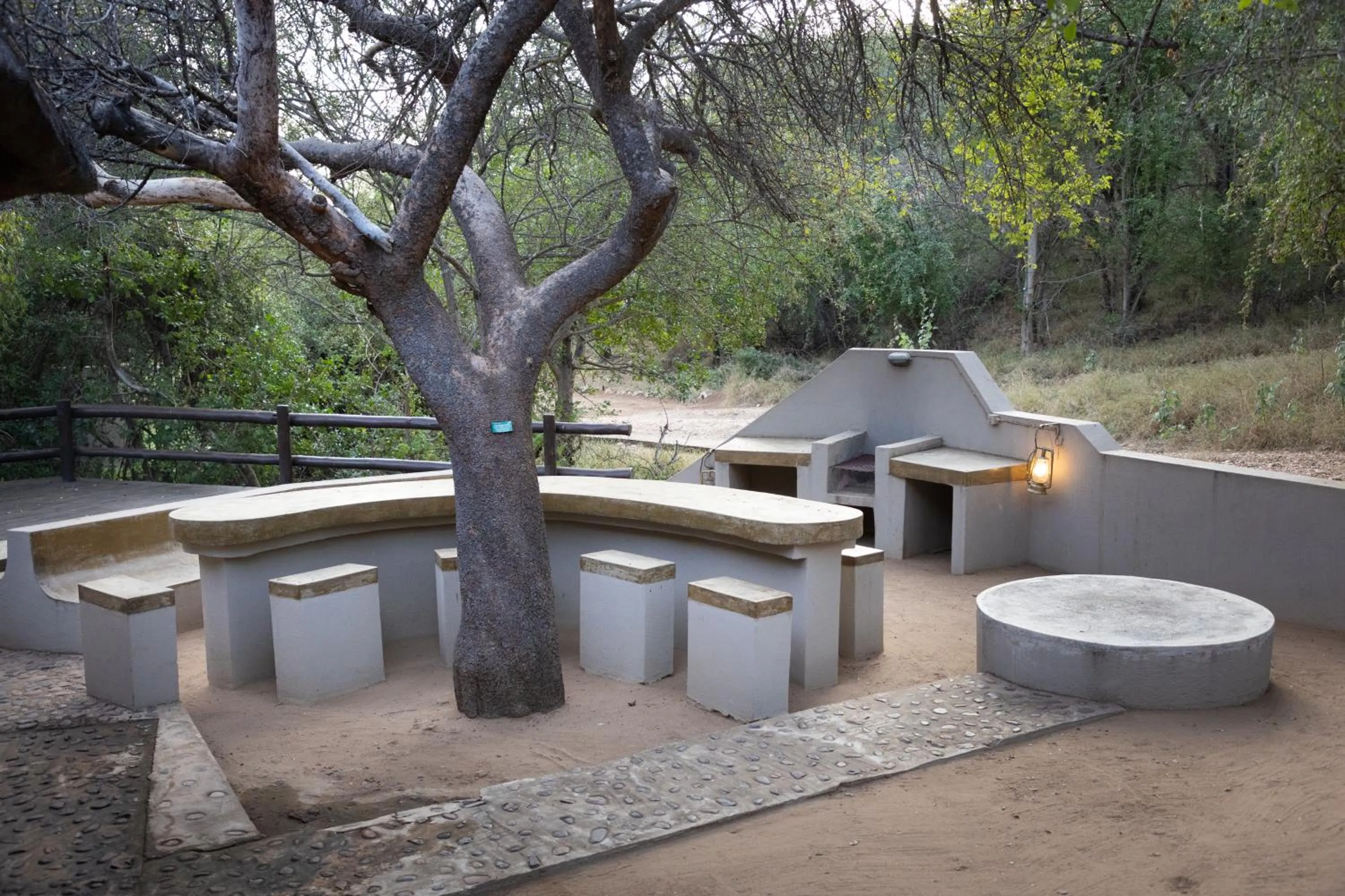 Day in Nyati Safari Lodge