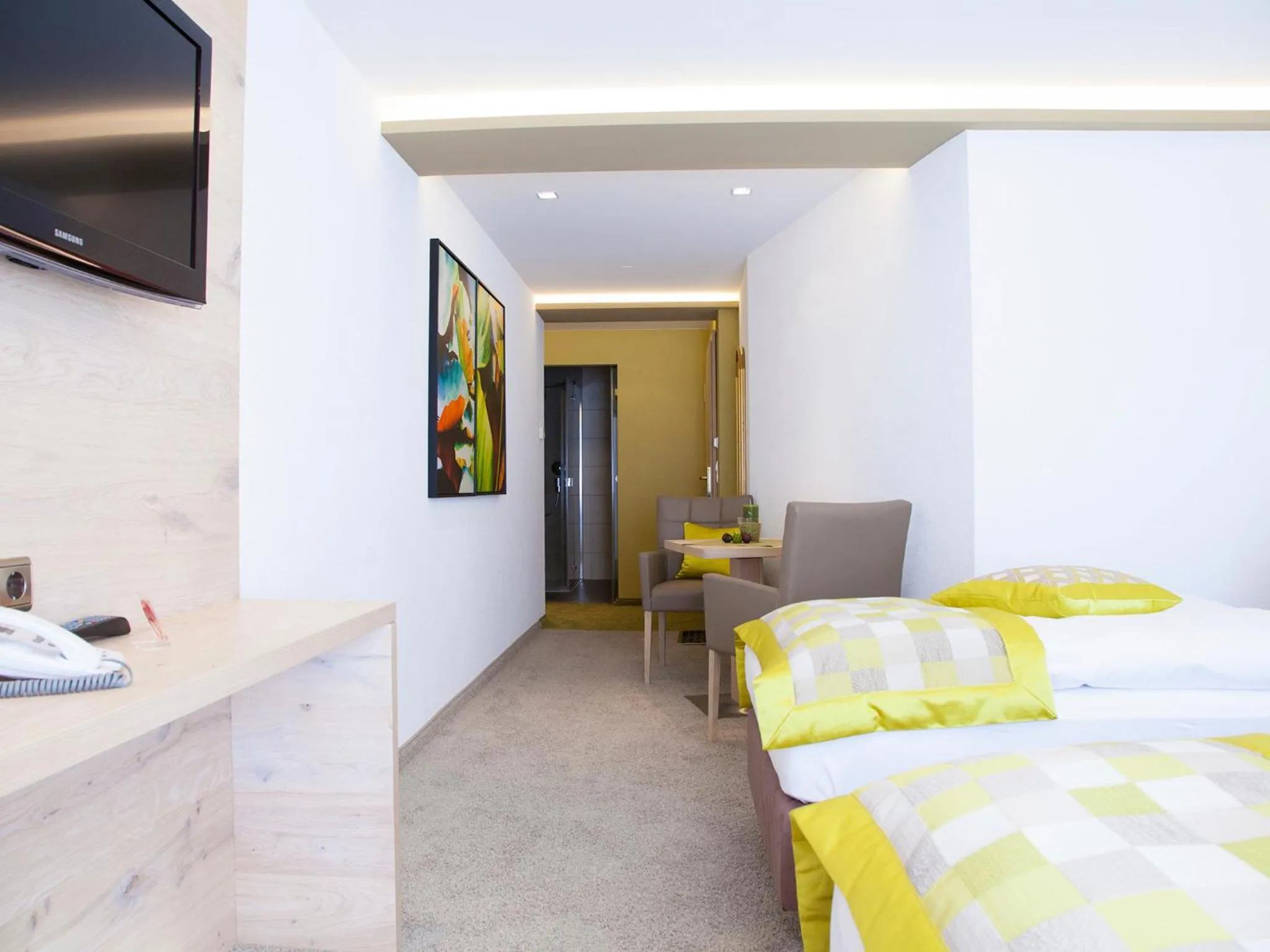 Photo of the whole room, Bed in Hotel Neder