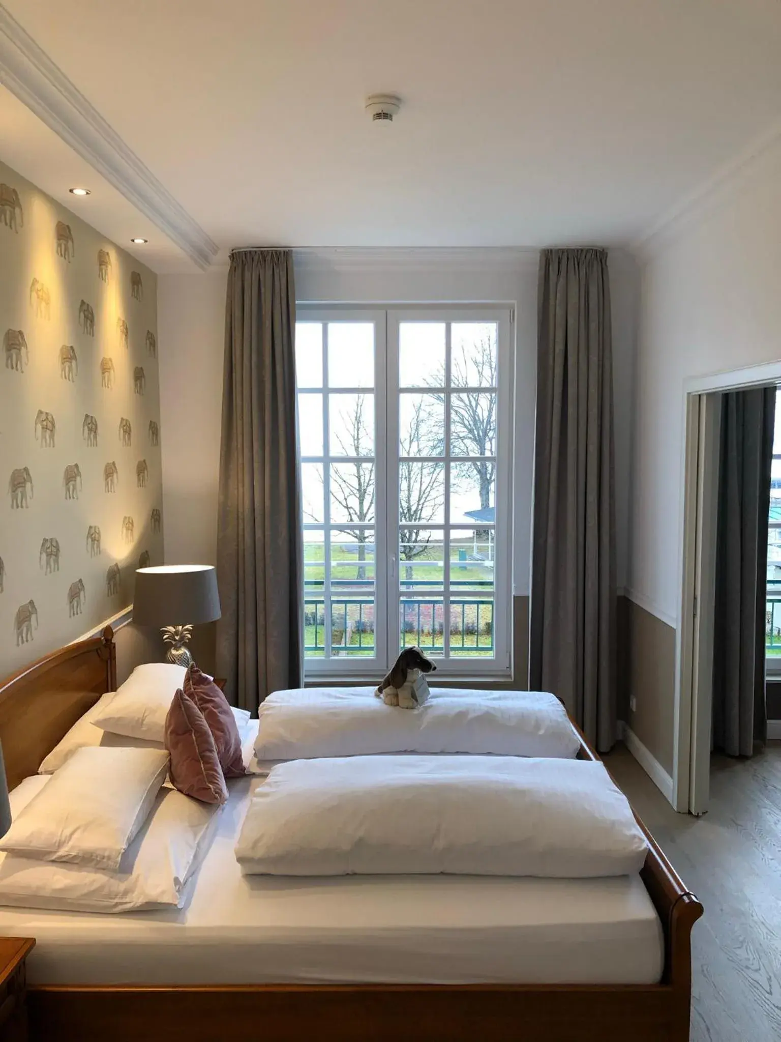 Suite Lakeside in The Starnbergsee Hideaway Suite Lakeside in The Starnbergsee Hideaway