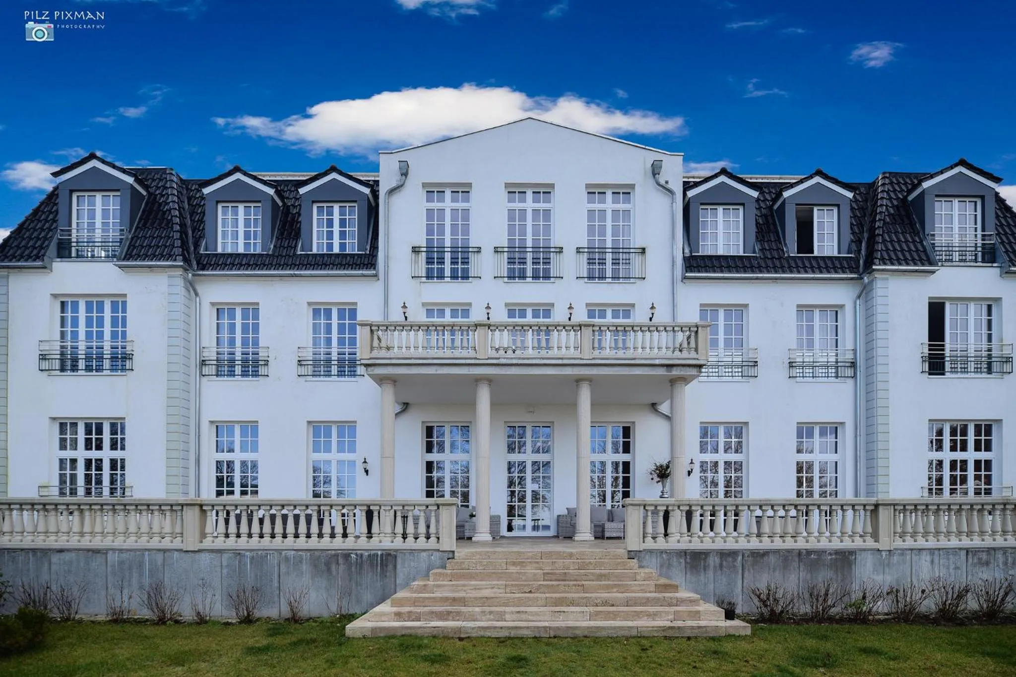 Property building in The Starnbergsee Hideaway