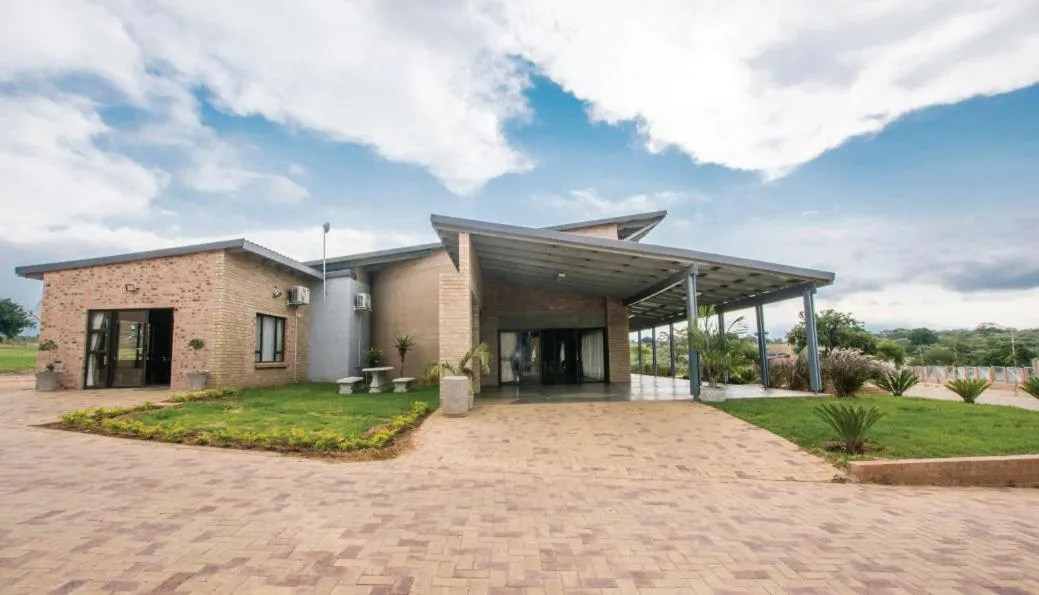 Hoyohoyo Acorns Lodge