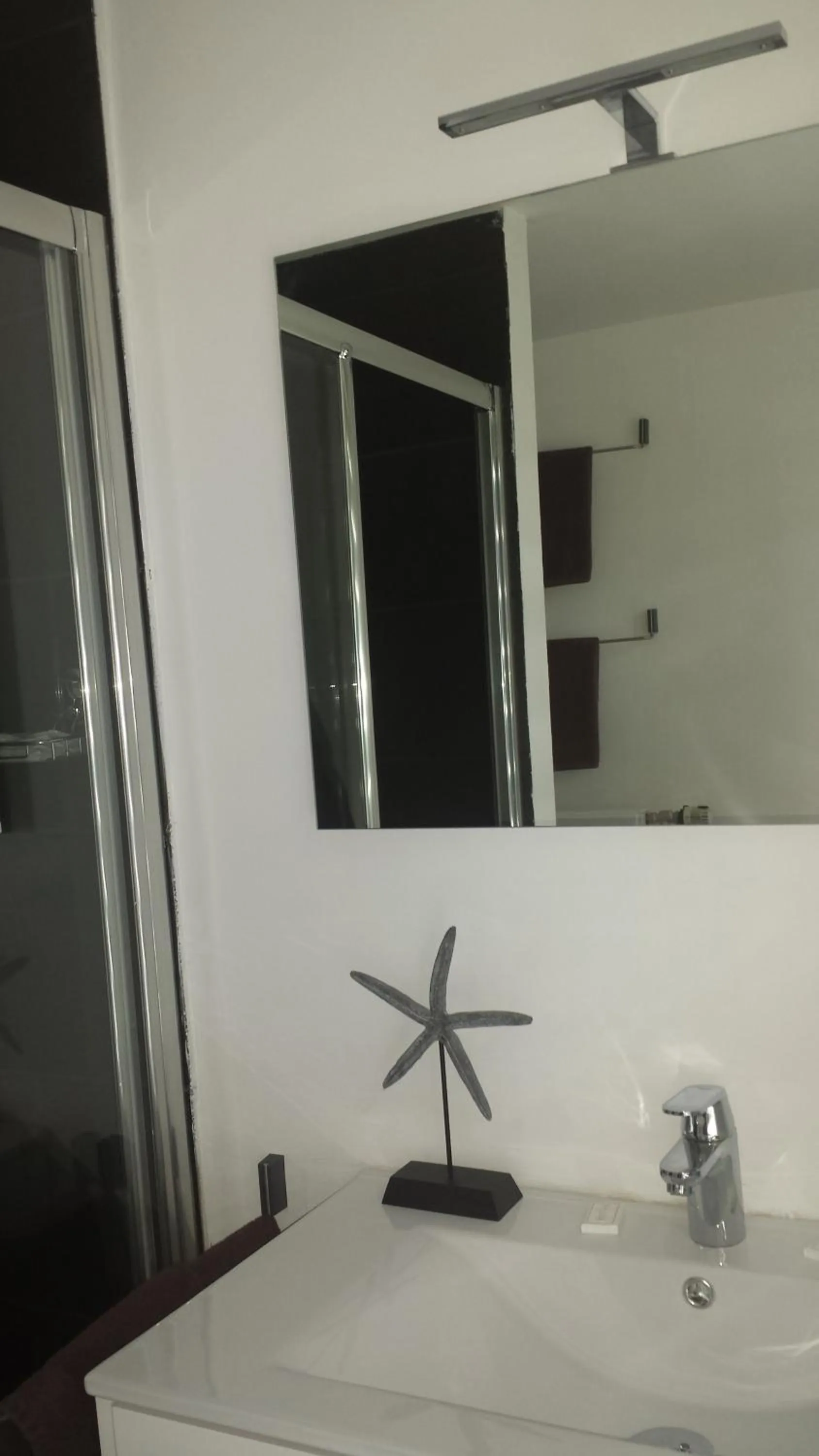 Bathroom in Hotel La Fayette