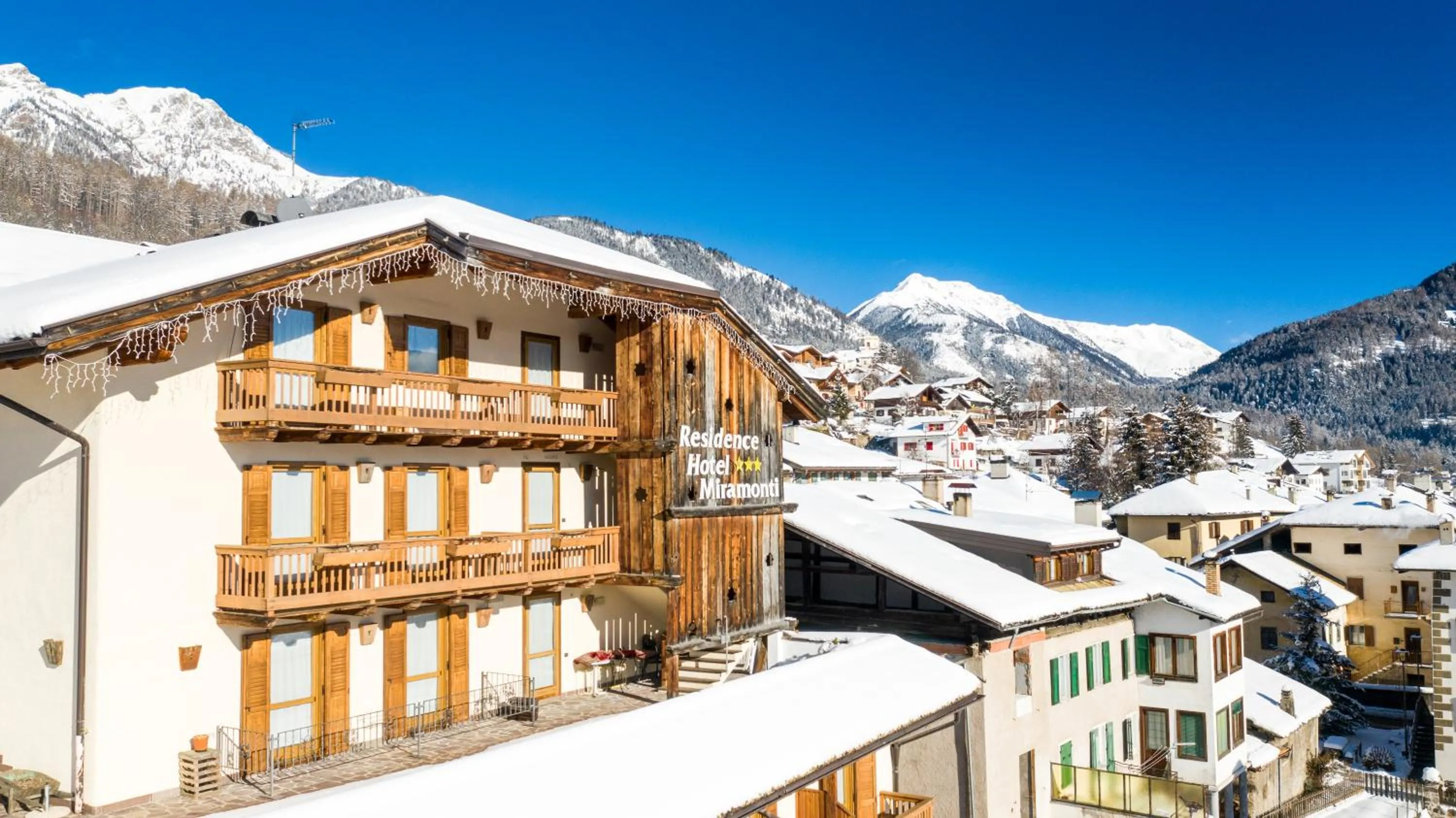 Property building in Residence Miramonti