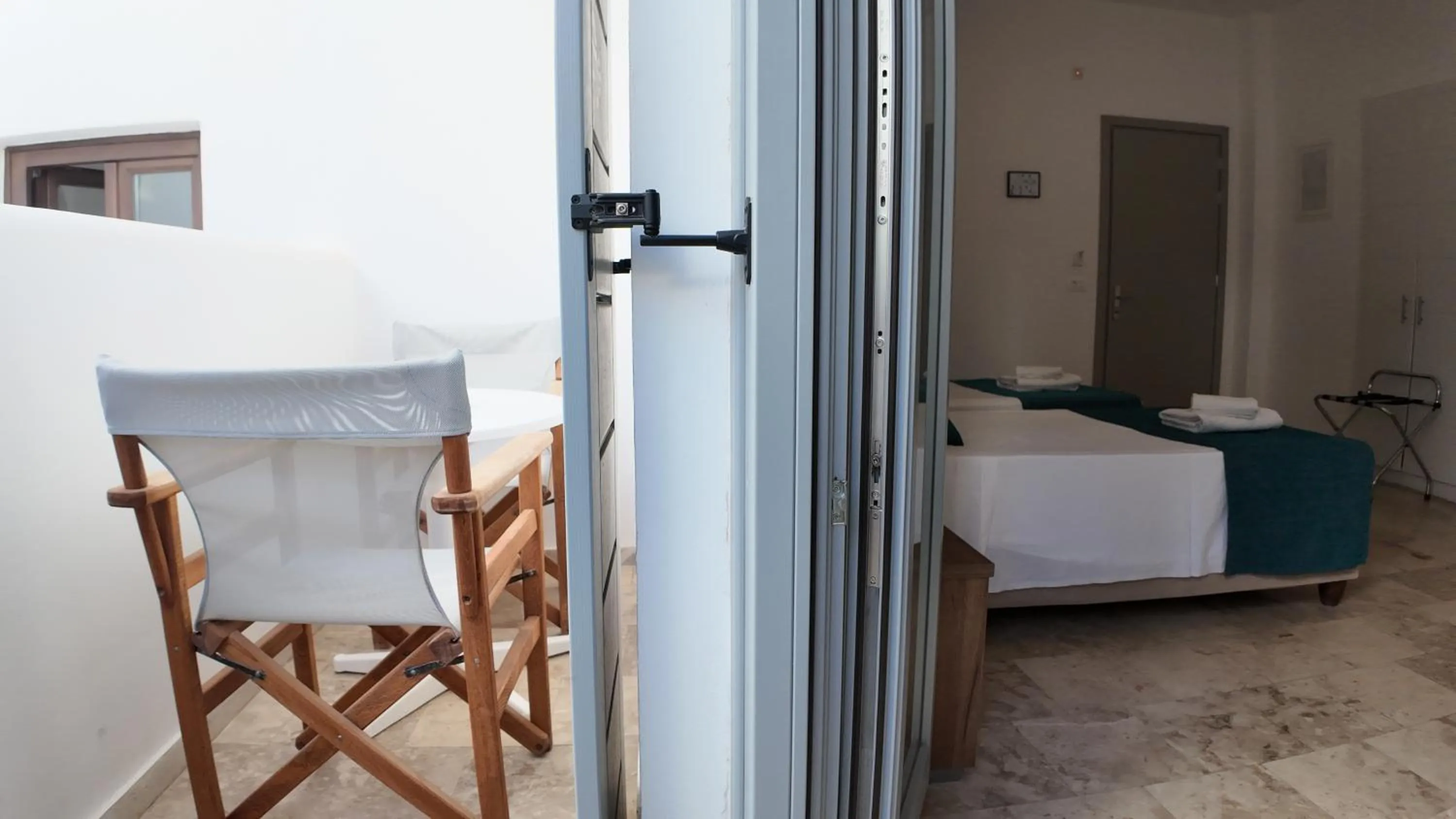 Balcony/Terrace, Bed in Hotel Marybill