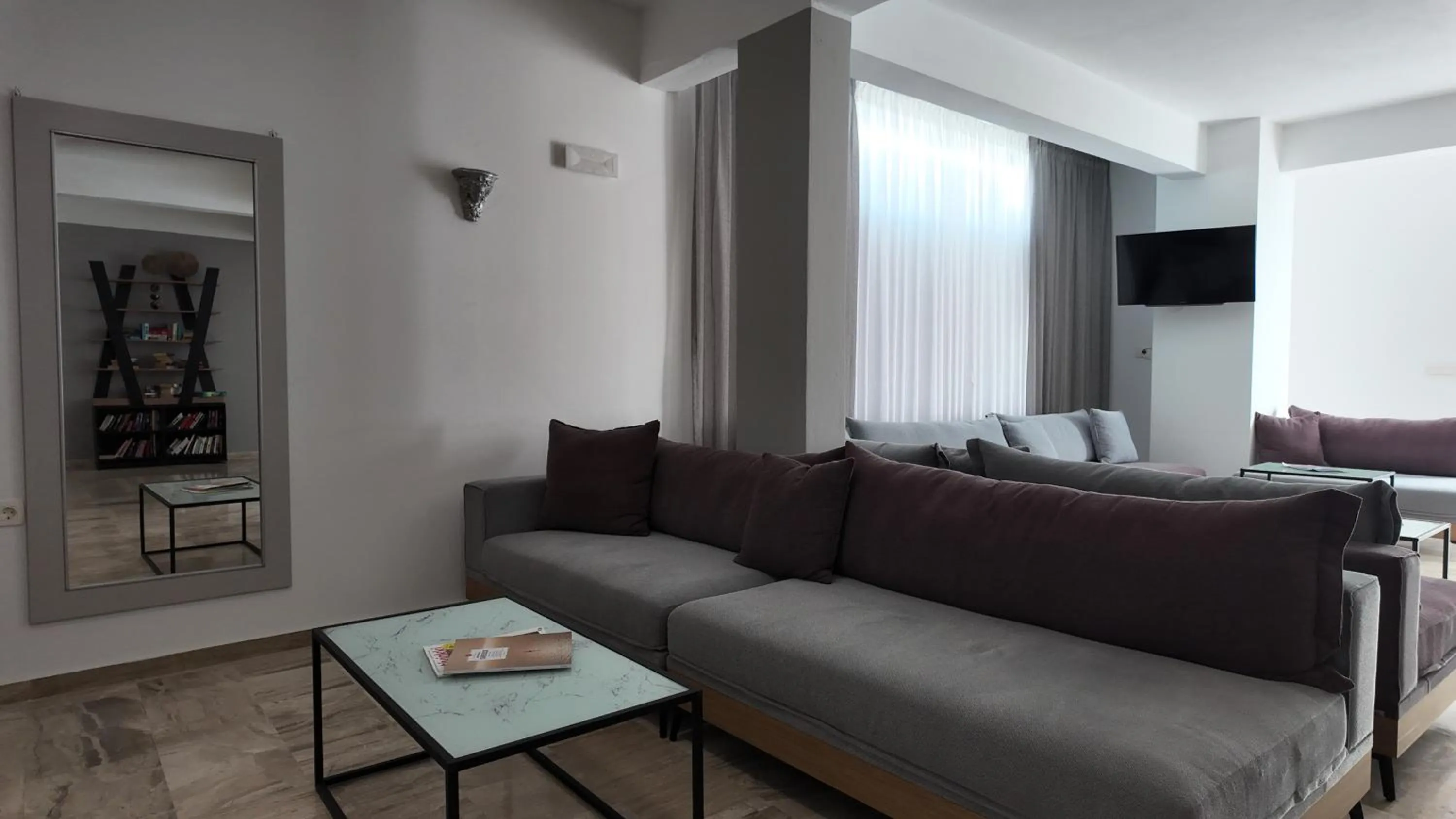 Property building in Hotel Marybill