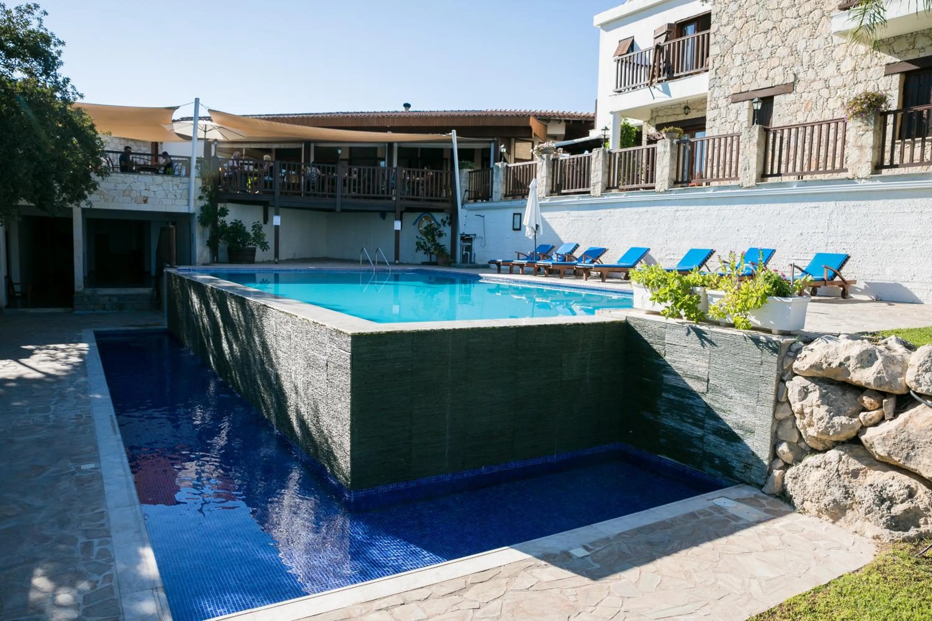 Demetriou Paradisos Hills Hotel