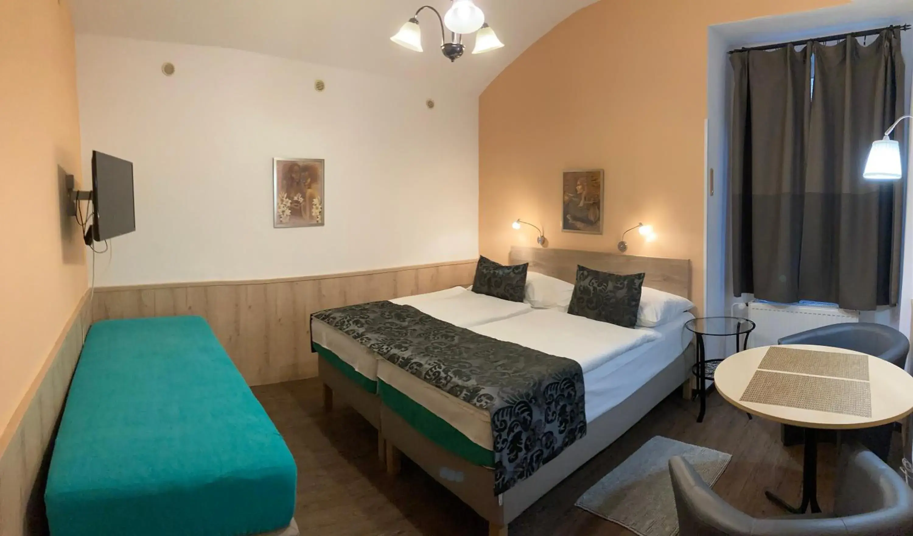 One-Bedroom Apartment with an Extra Bed in Mila Apartments One-Bedroom Apartment with an Extra Bed in Mila Apartments