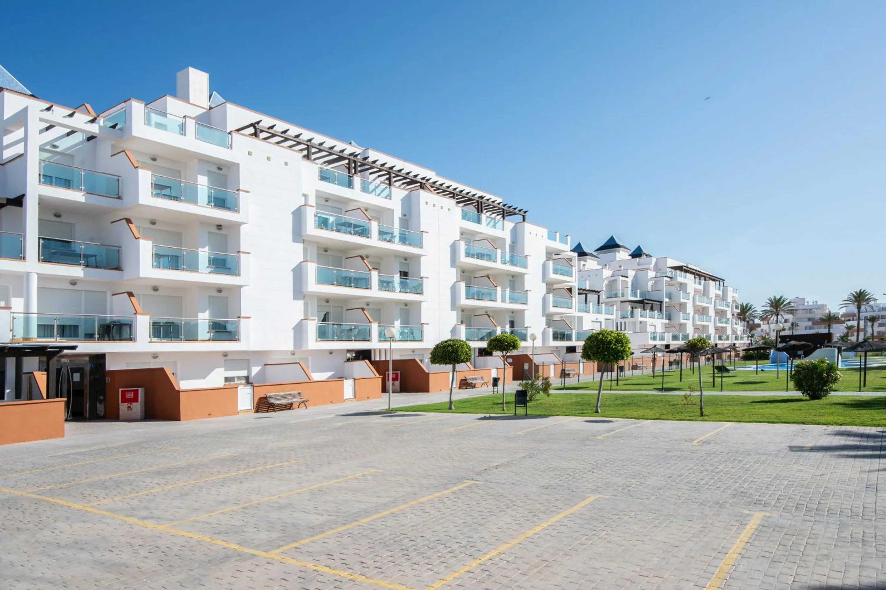 Facade/entrance in Pierre & Vacances Almeria Roquetas de Mar