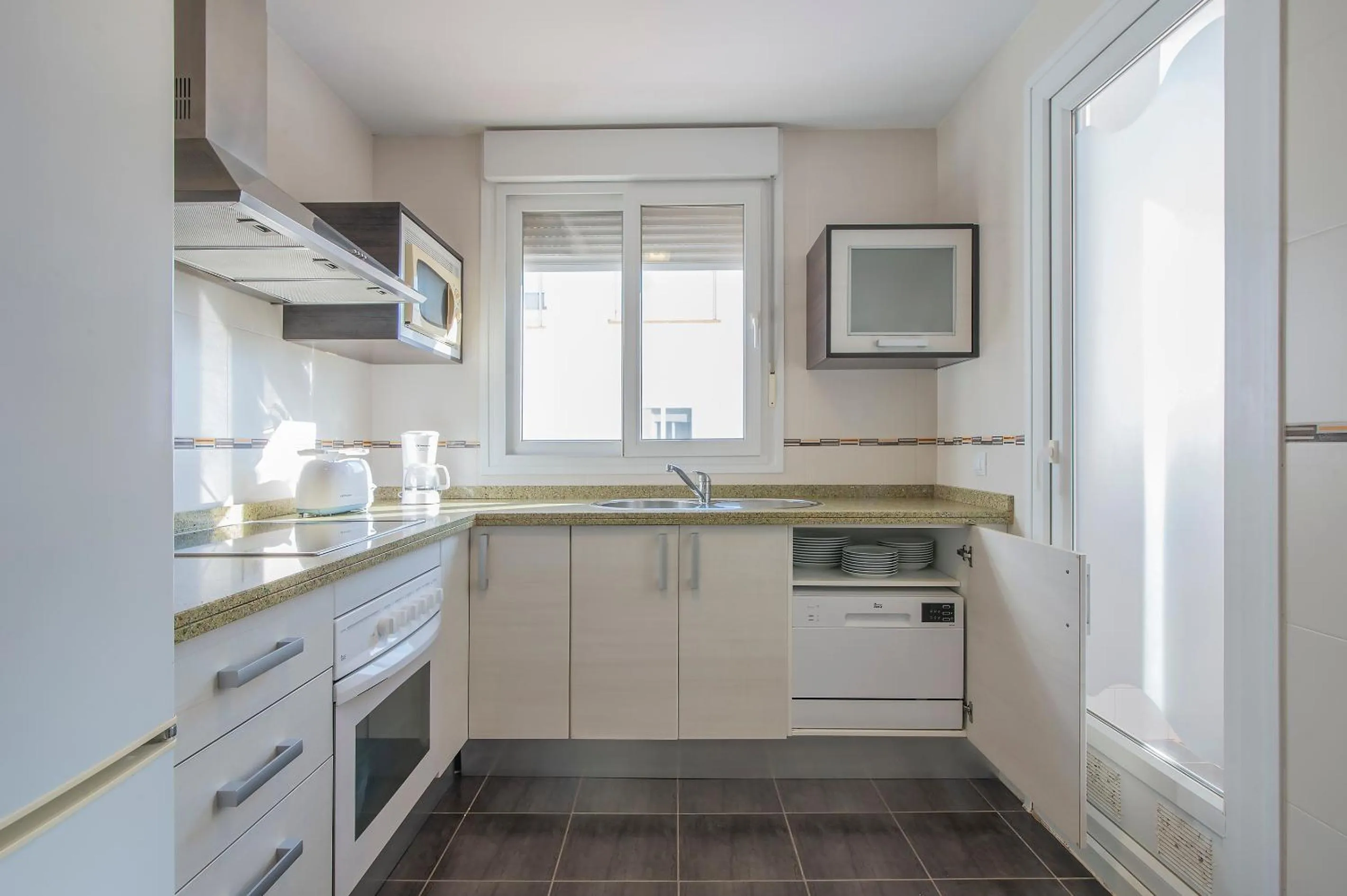 kitchen in Pierre & Vacances Almeria Roquetas de Mar