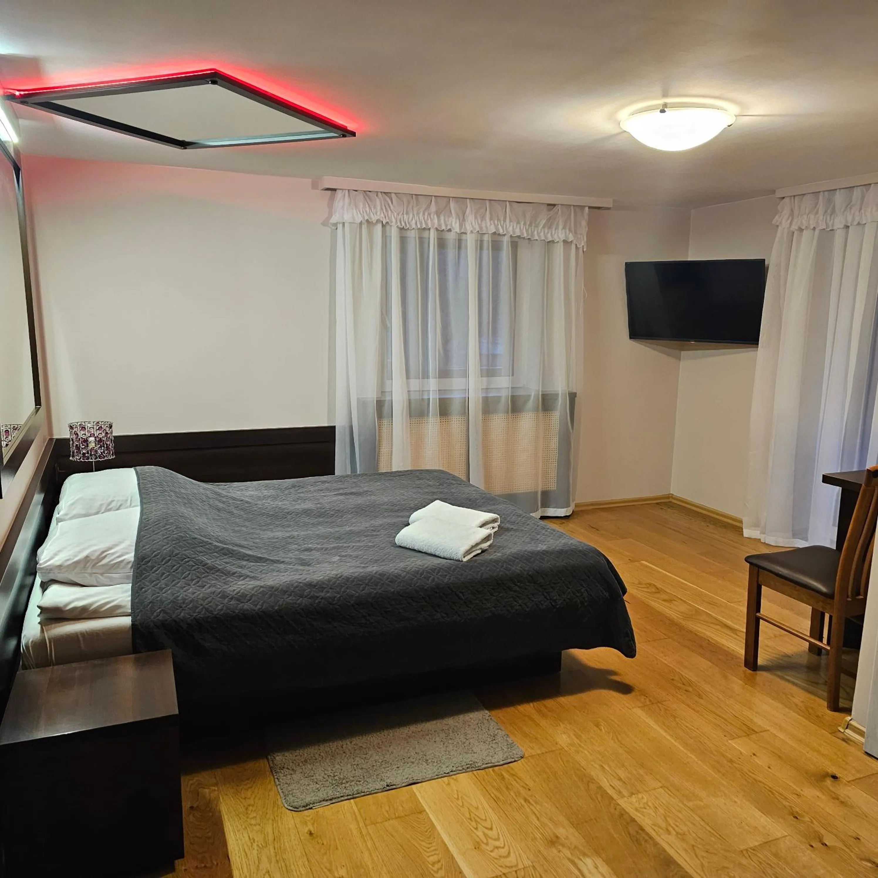 Bed in "Zacisze"
