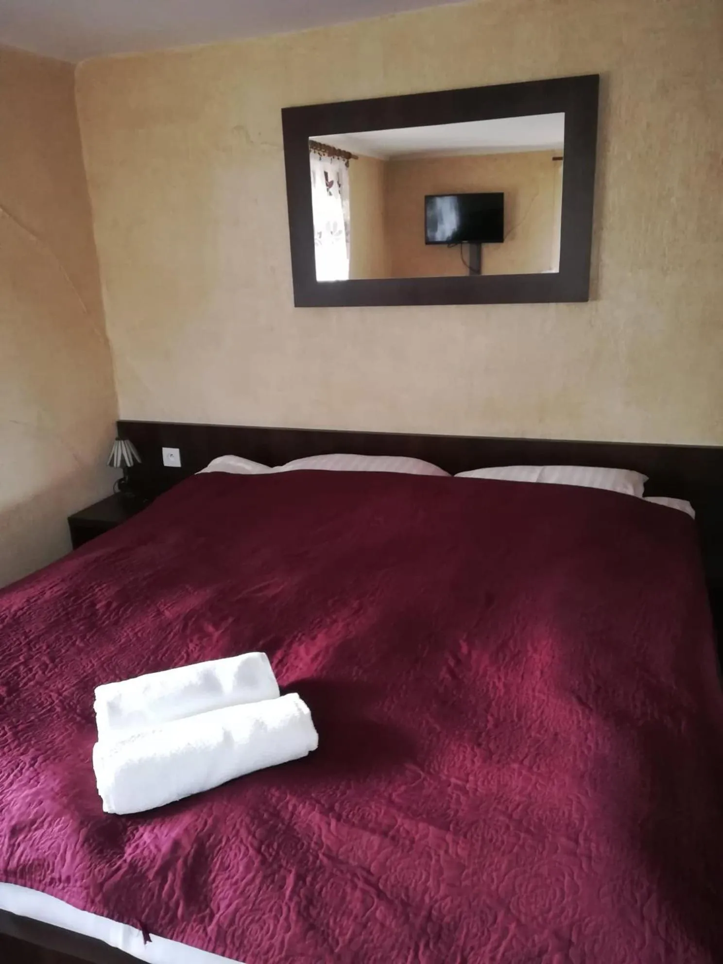 Bed in "Zacisze"