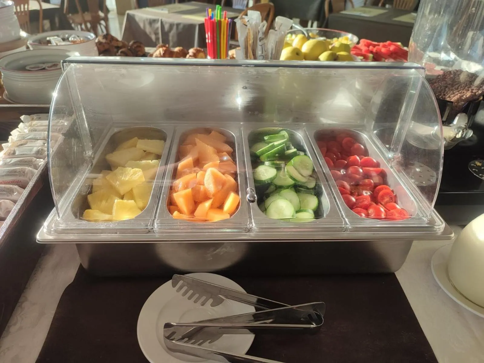 Breakfast in Hotel Audi Frontemare