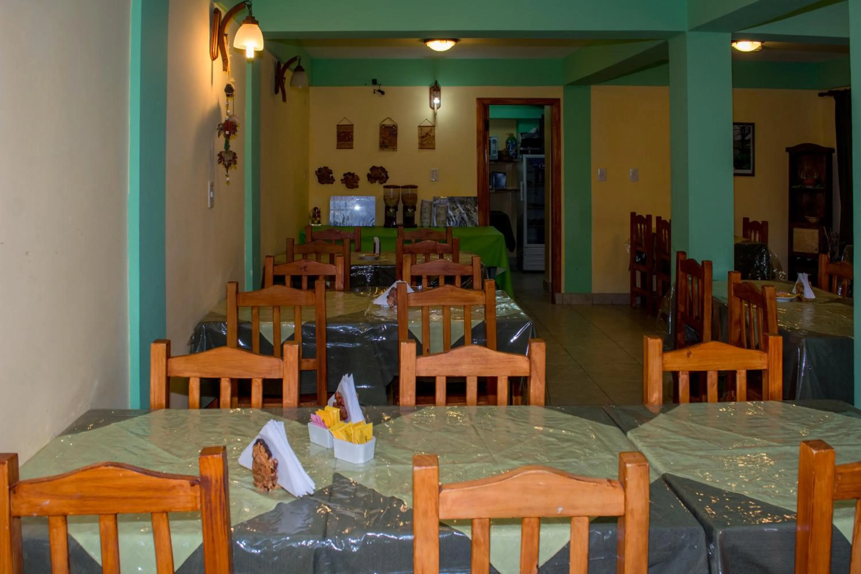 Food and drinks in Hosteria Les Eclaireurs