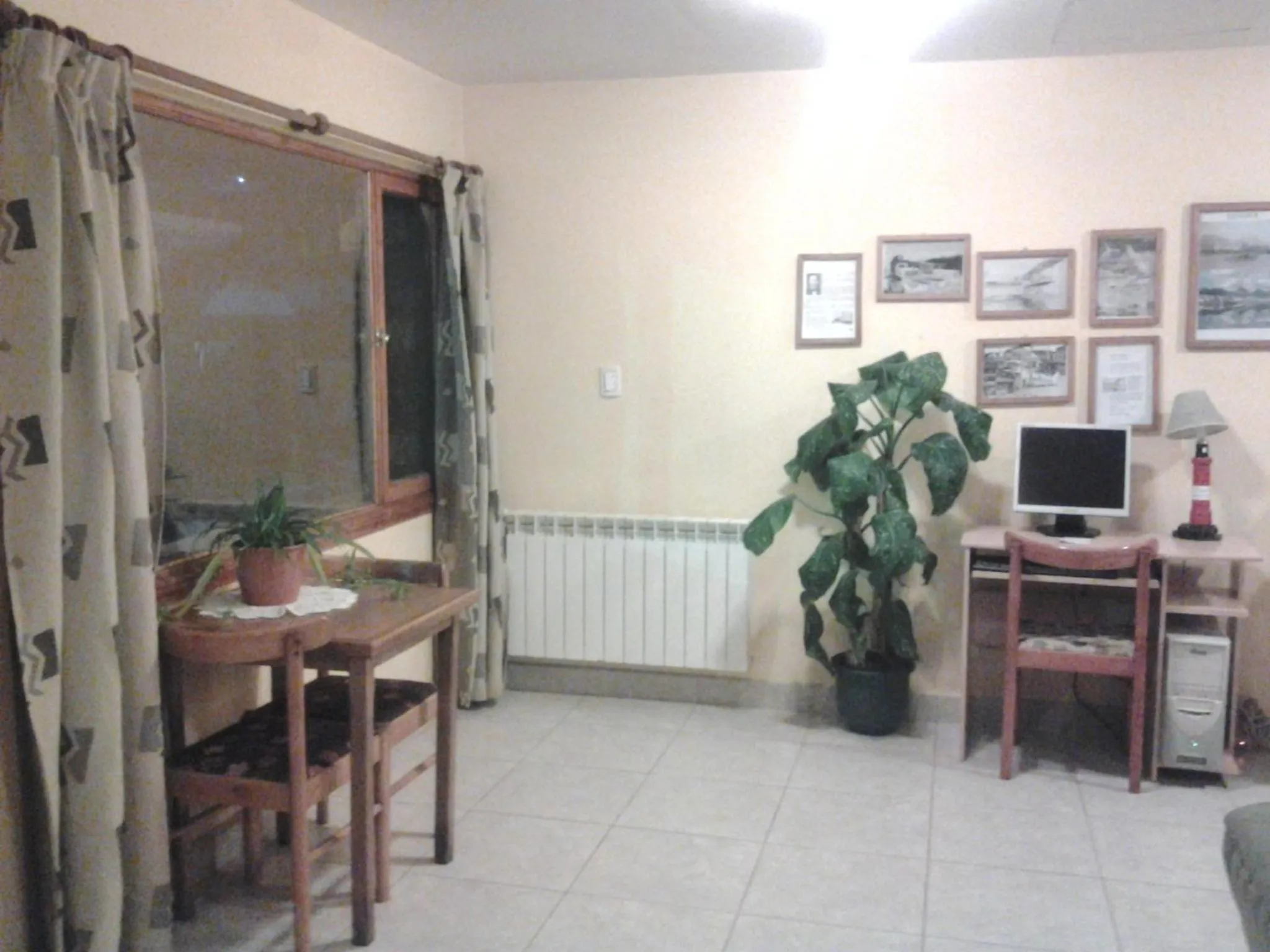 Dining area in Hosteria Les Eclaireurs