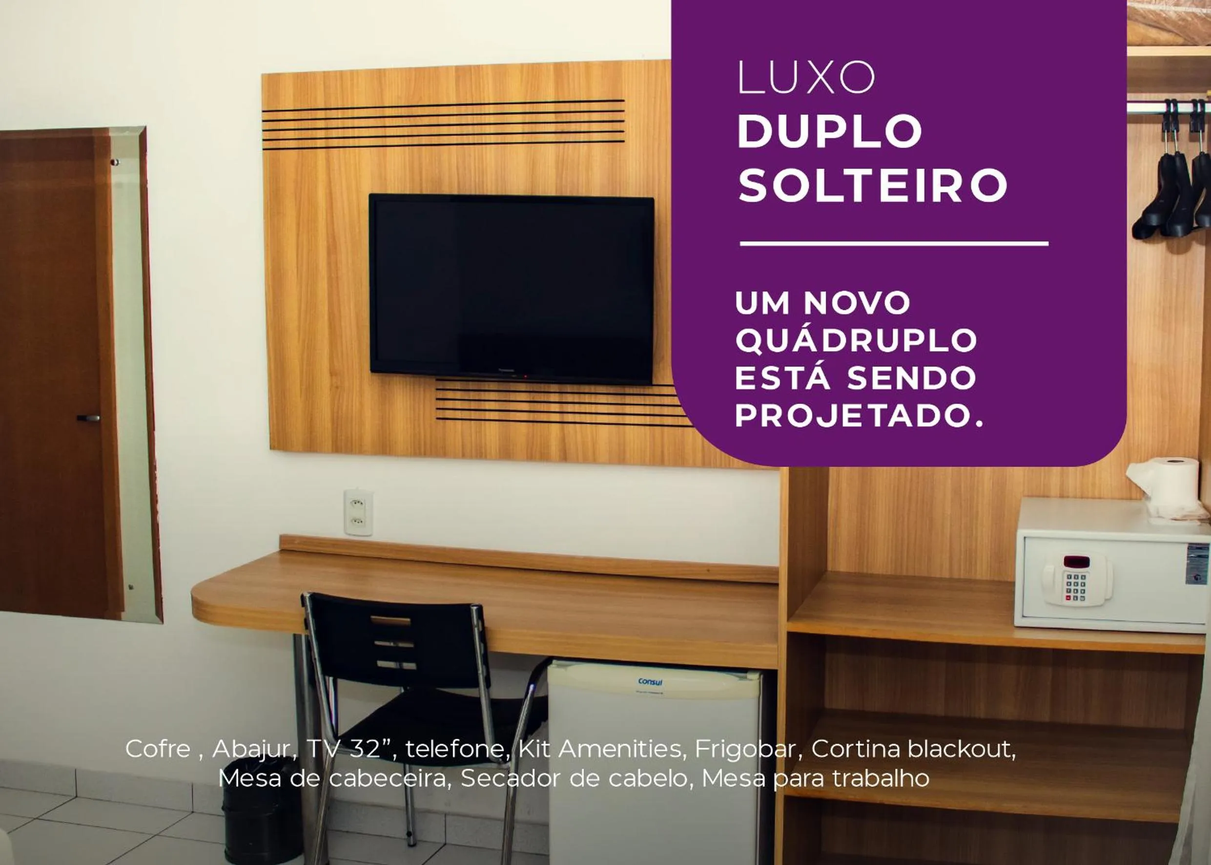 Bedroom in Delcas Hotel