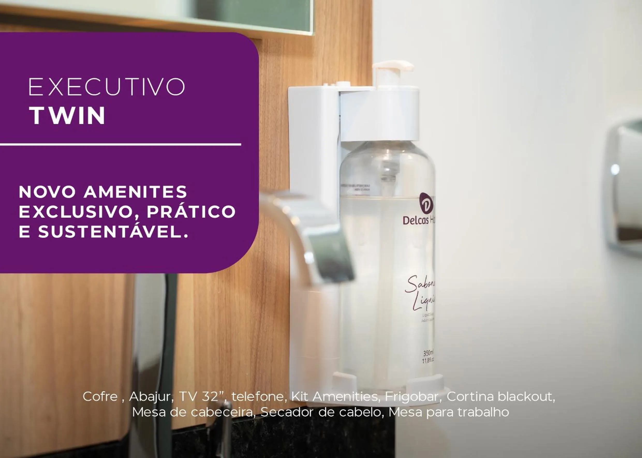 Bedroom in Delcas Hotel