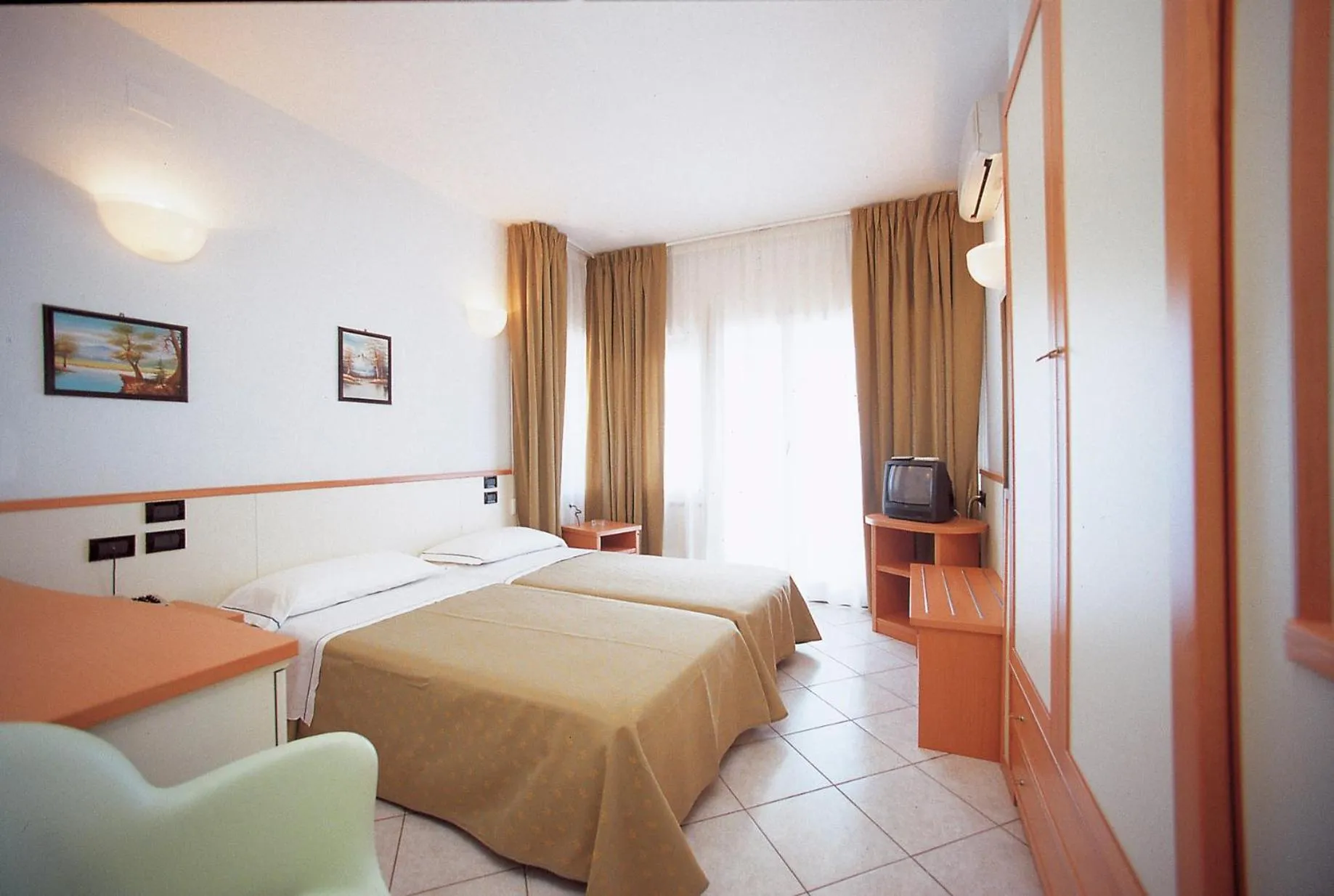 Bedroom in Hotel degli Ulivi