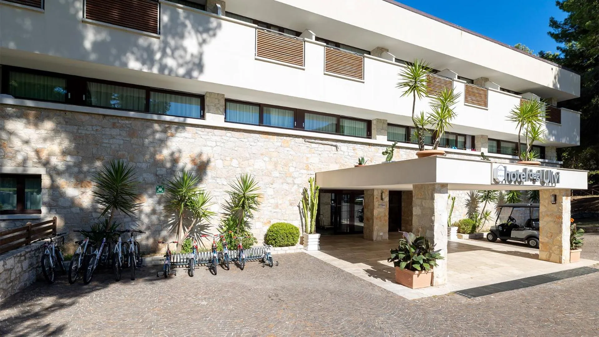 Property building in Hotel degli Ulivi