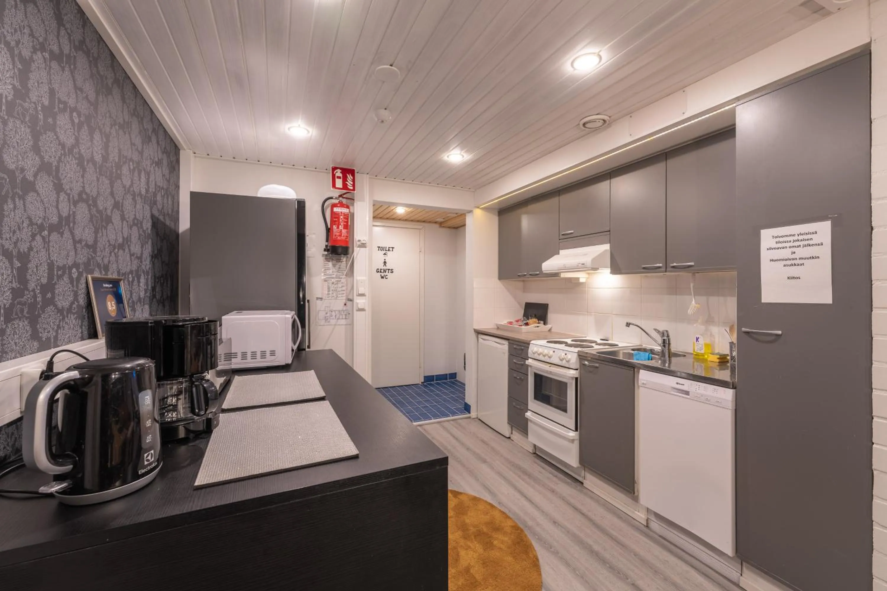 Kitchen or kitchenette in Kuukkeli Saariselkä Inn