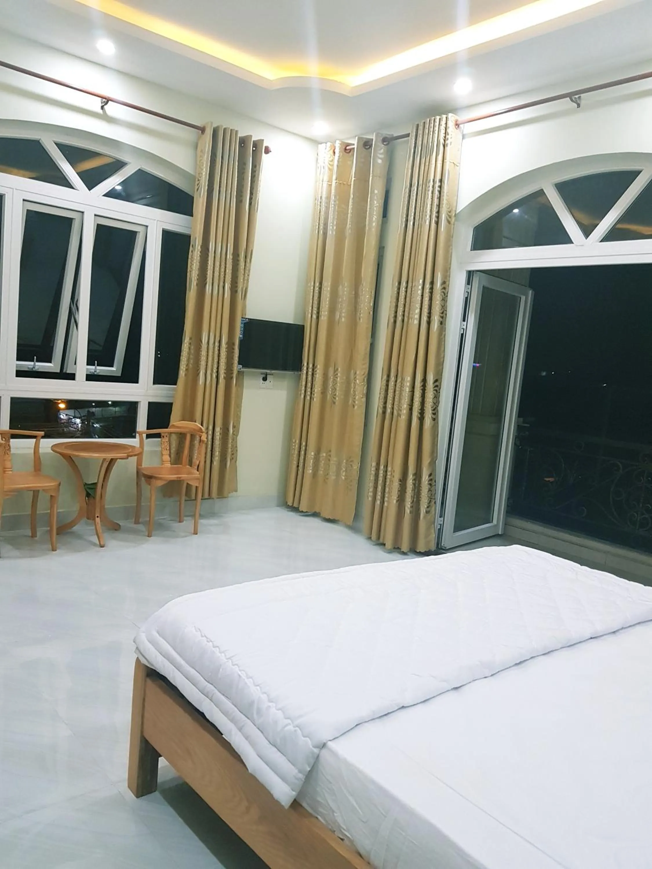 Bed in Hai Dang Hotel