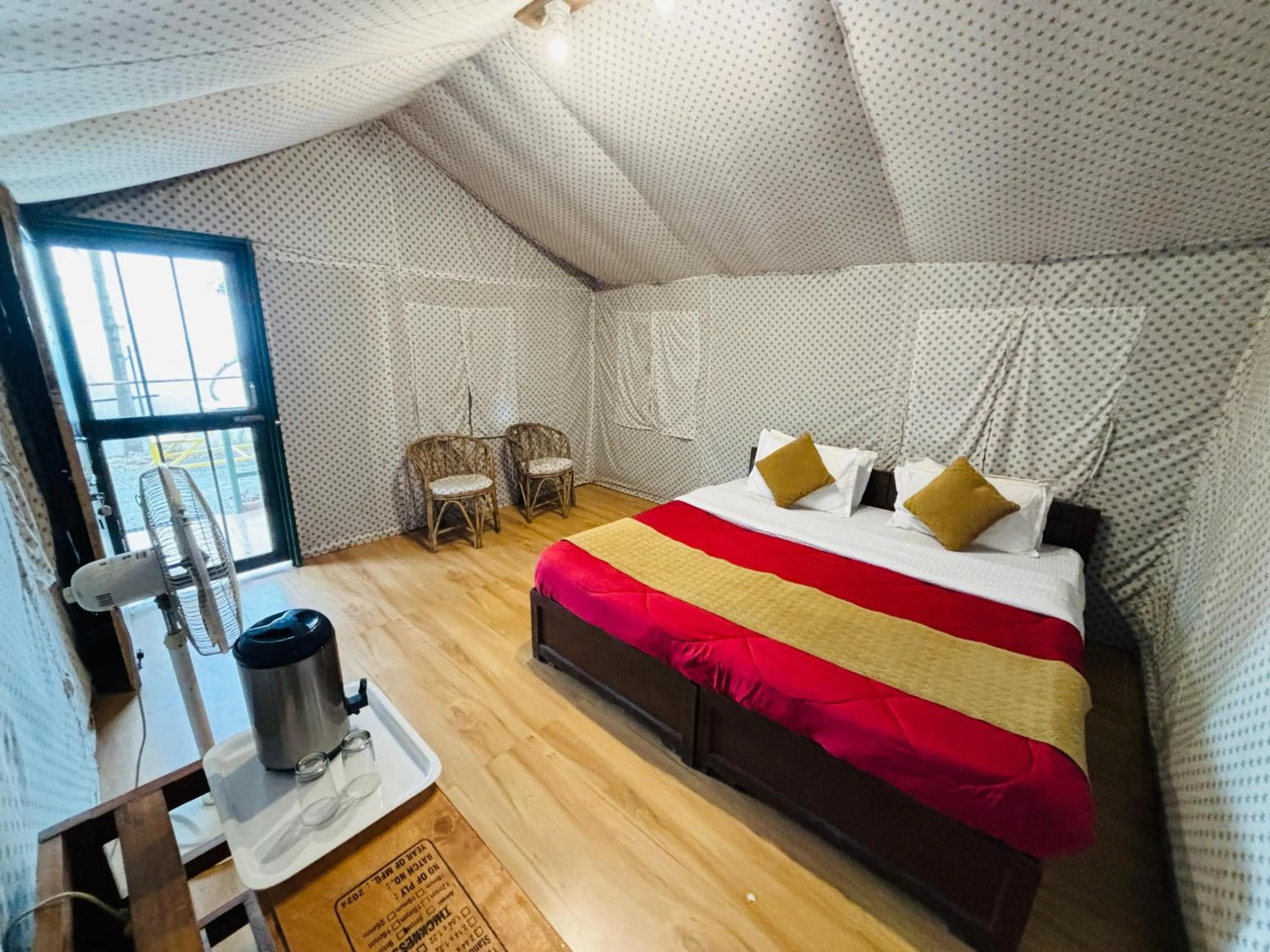 Bedroom, Bed in Room on the Roof, Viraatkhai-Chakrata, By Himalayan Eco Lodges