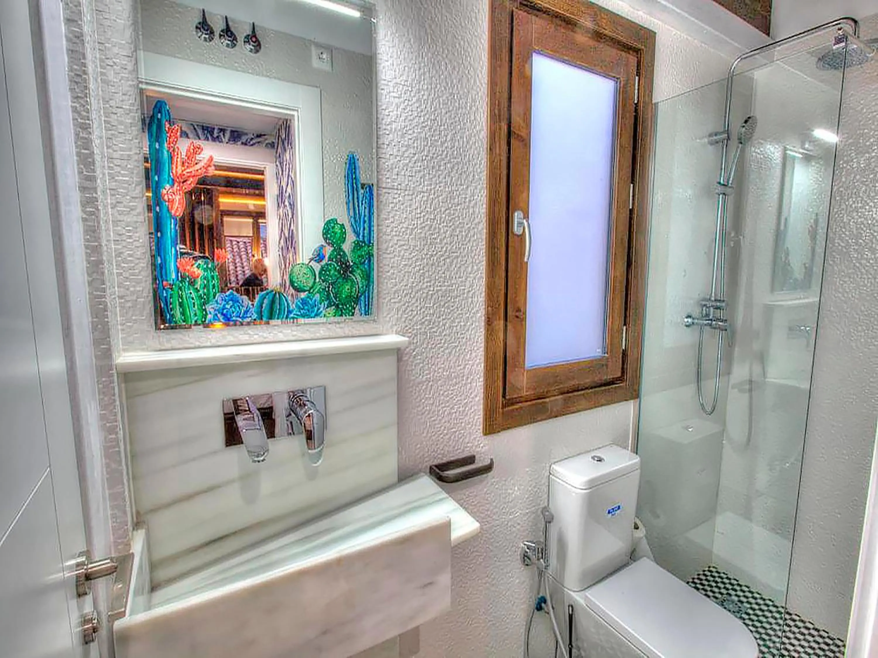 Bathroom in Apartamentos Real Suites Realejo 3000