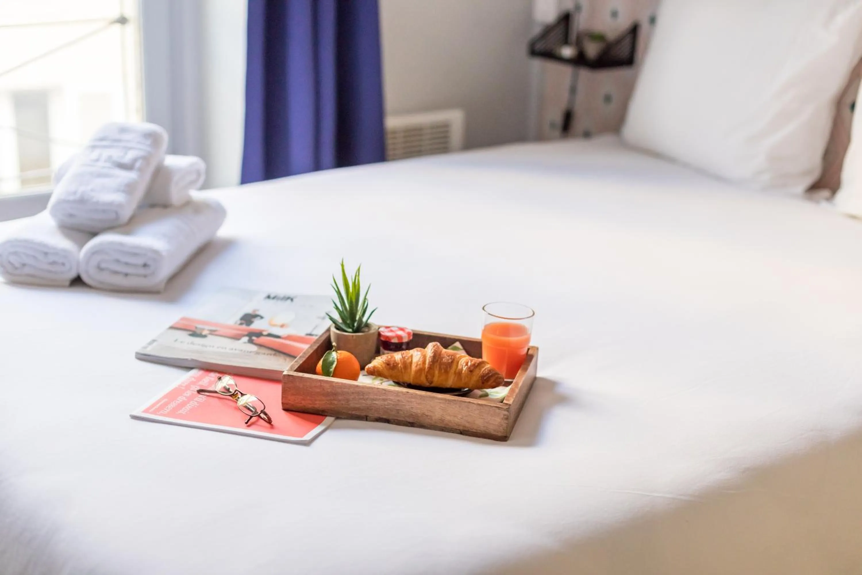 Bed in WS Opéra - Galeries Lafayette