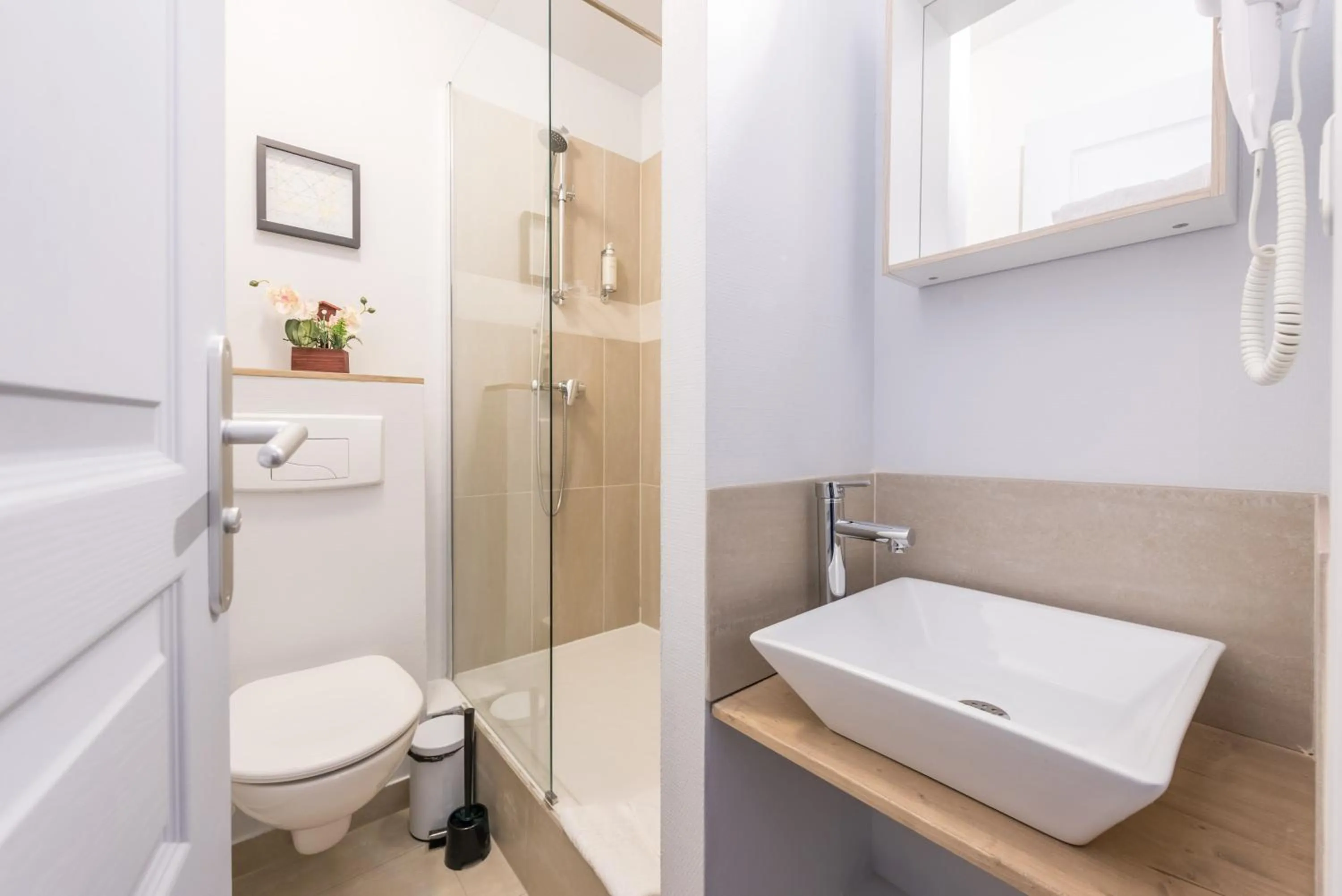 Toilet in WS Opéra - Galeries Lafayette