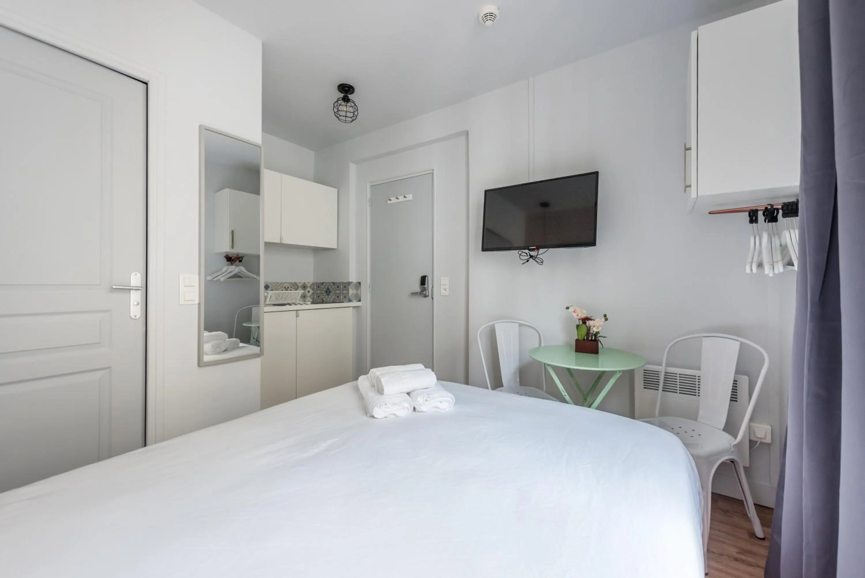 Bed in WS Opéra - Galeries Lafayette