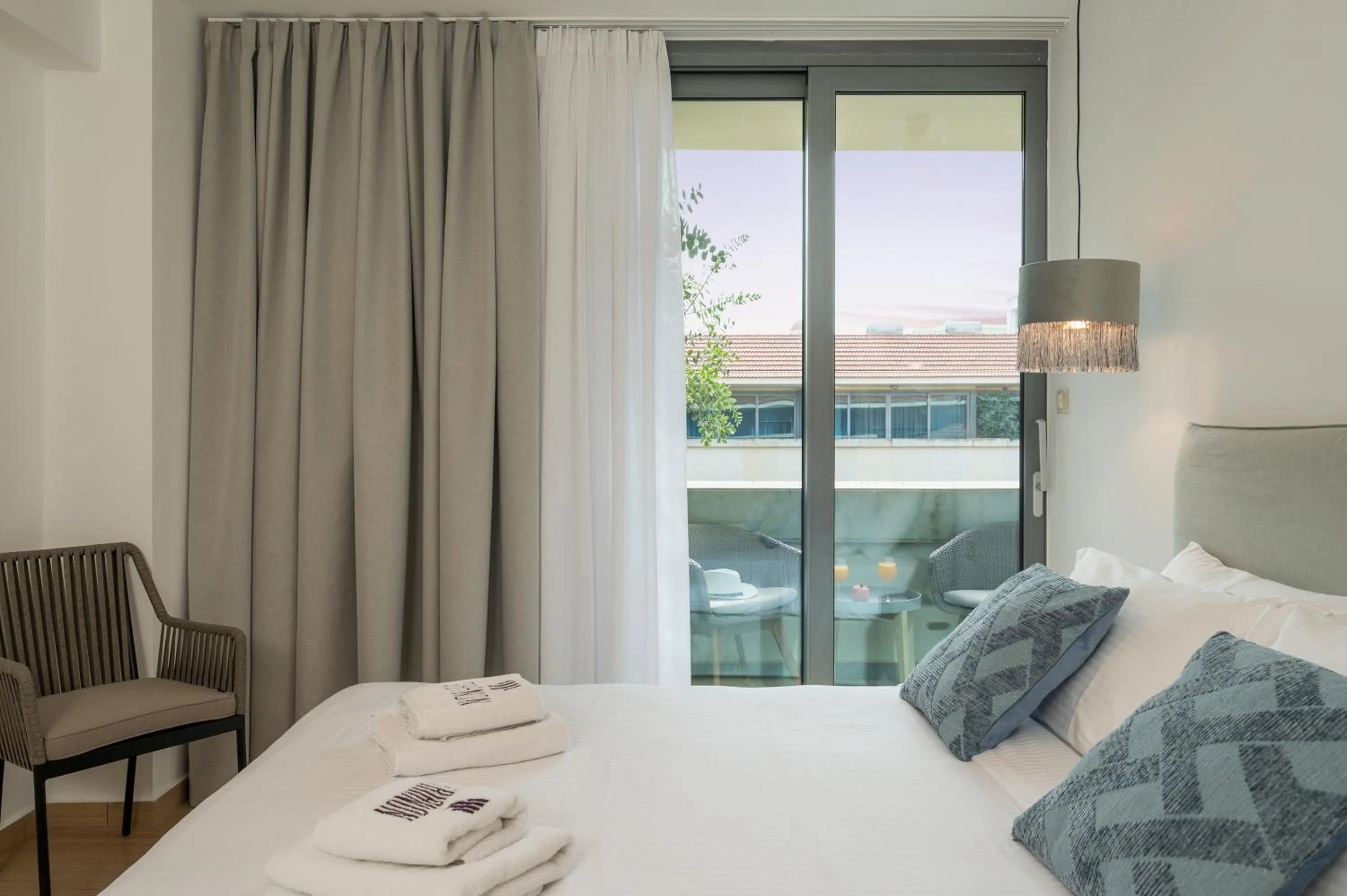 Balcony/Terrace, Bed in Trianon Luxury Apartments & Suites