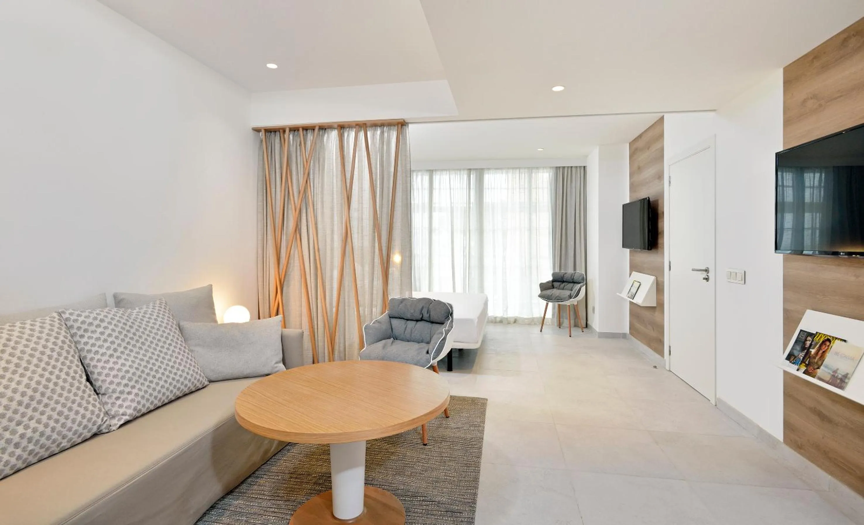 Seating area in INNSiDE by Meliá Calviá Beach