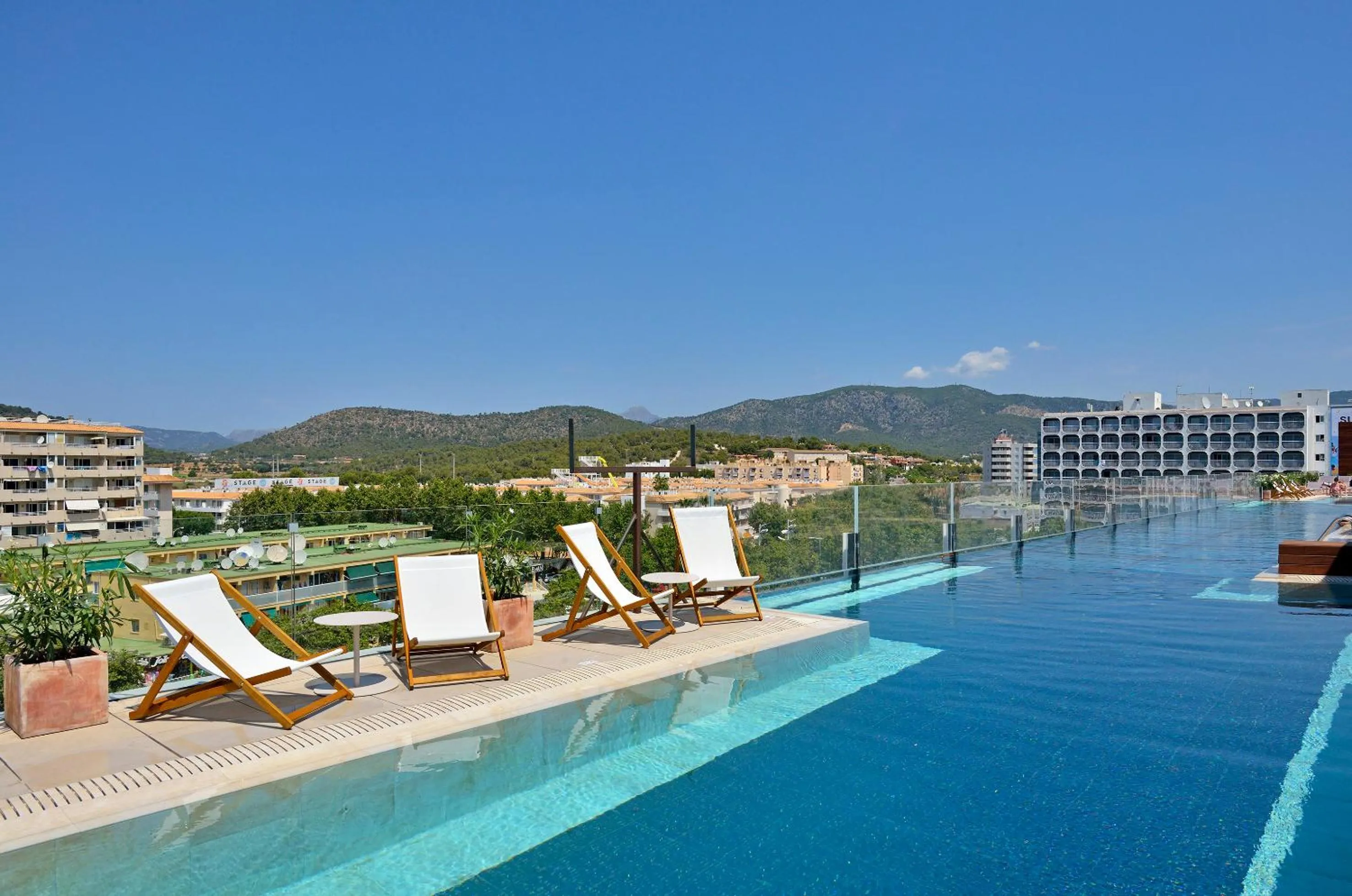 Mountain view in INNSiDE by Meliá Calviá Beach