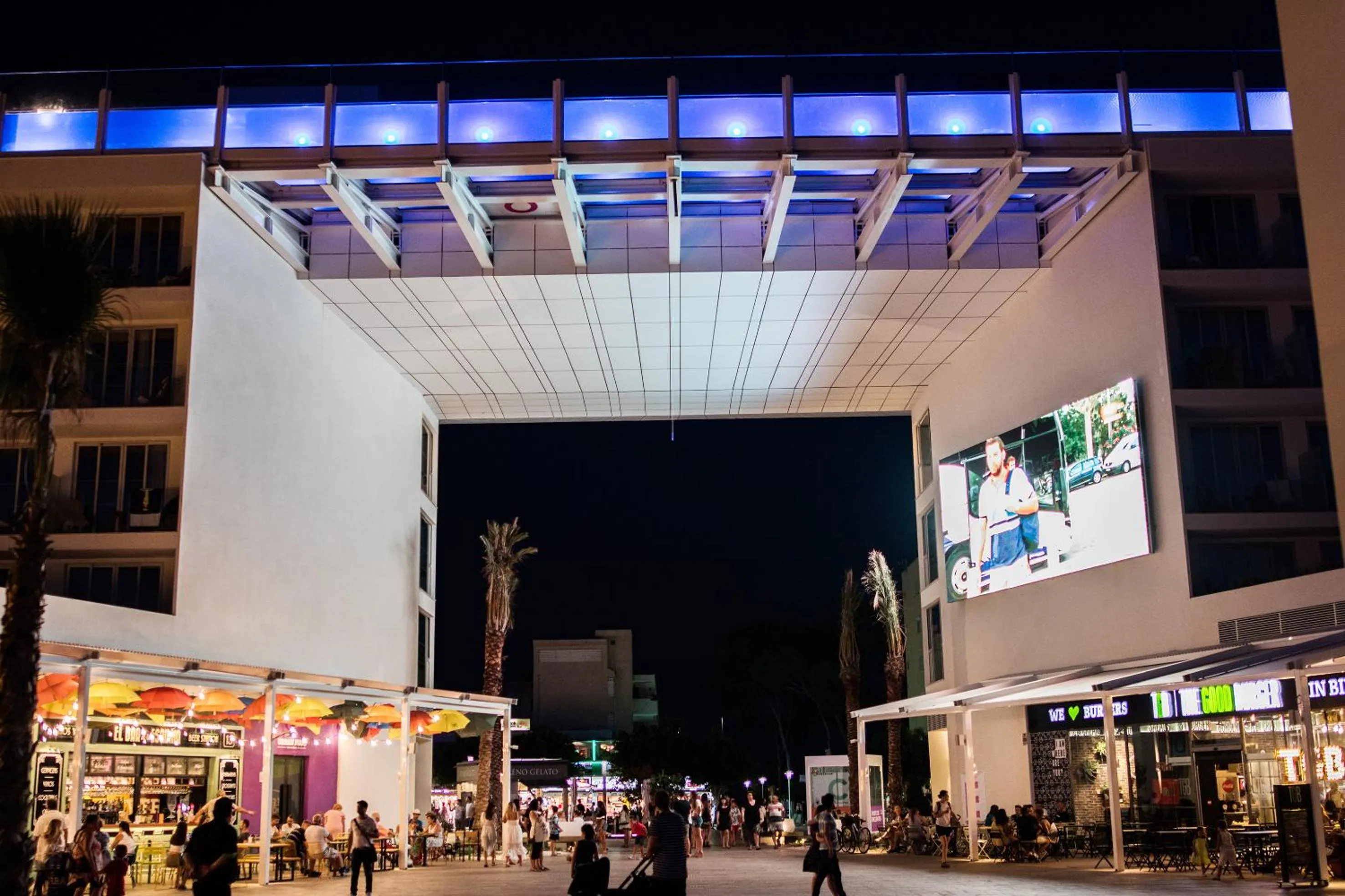 Restaurant/places to eat in INNSiDE by Meliá Calviá Beach