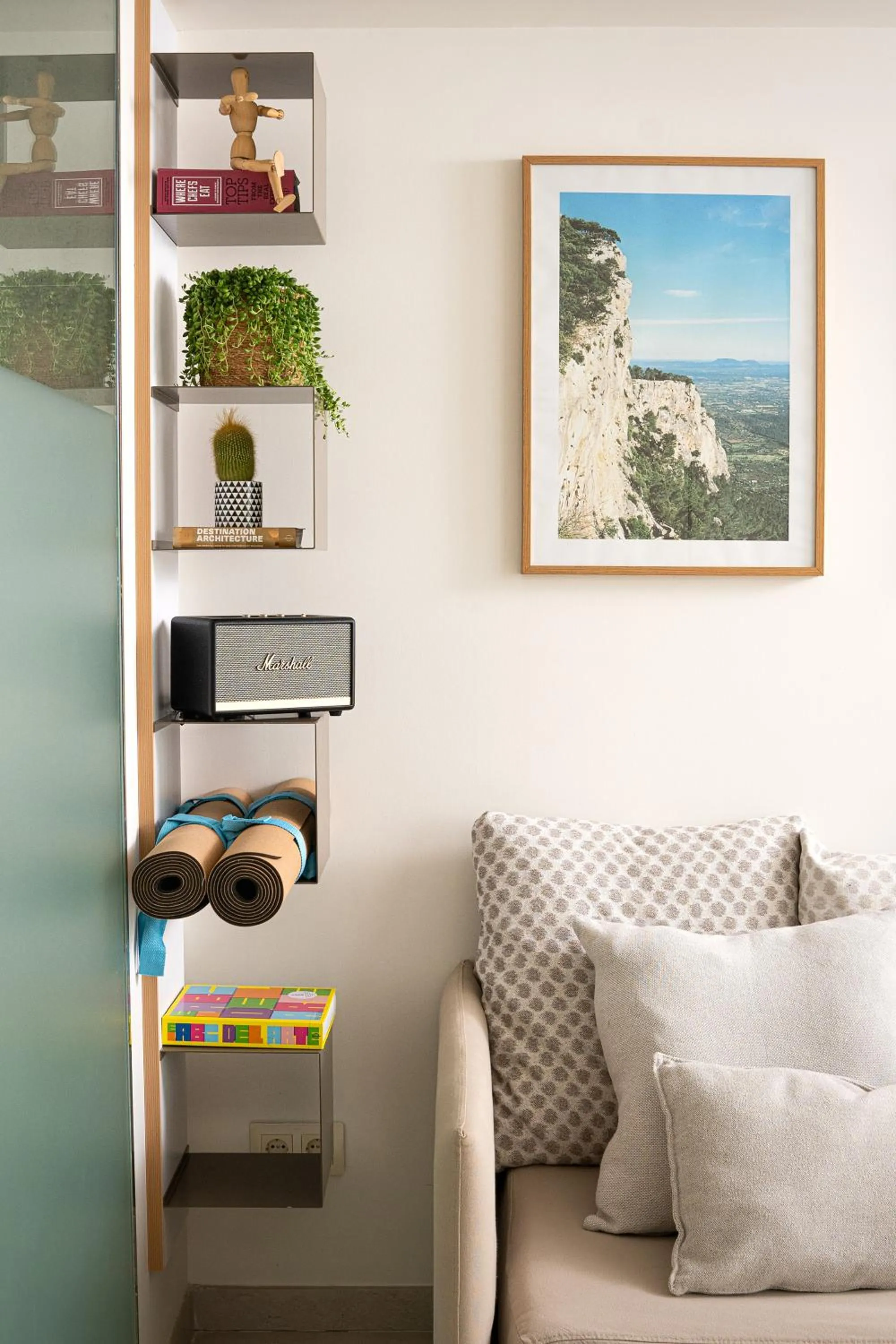 Living room in INNSiDE by Meliá Calviá Beach