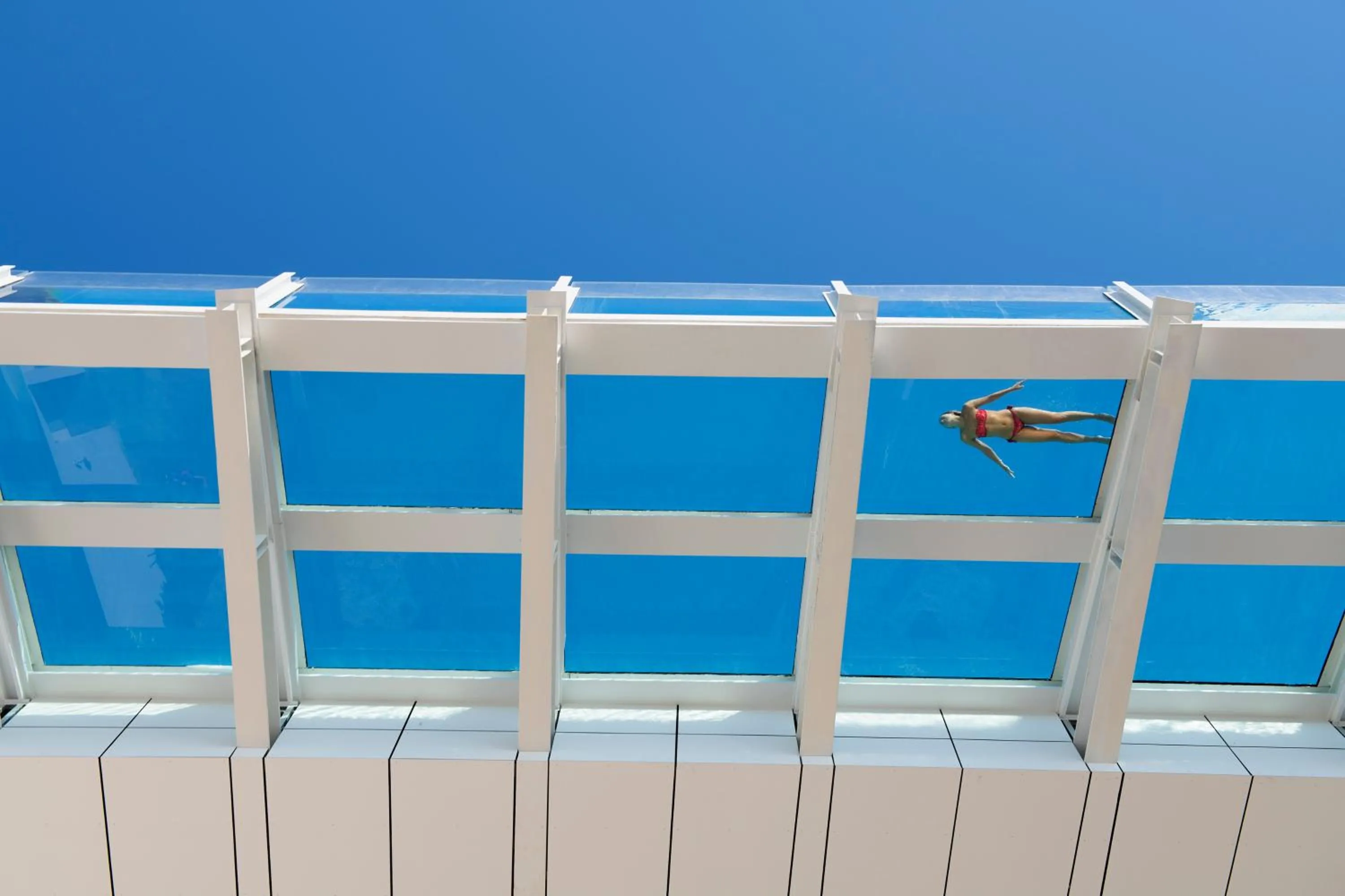 Swimming pool in INNSiDE by Meliá Calviá Beach