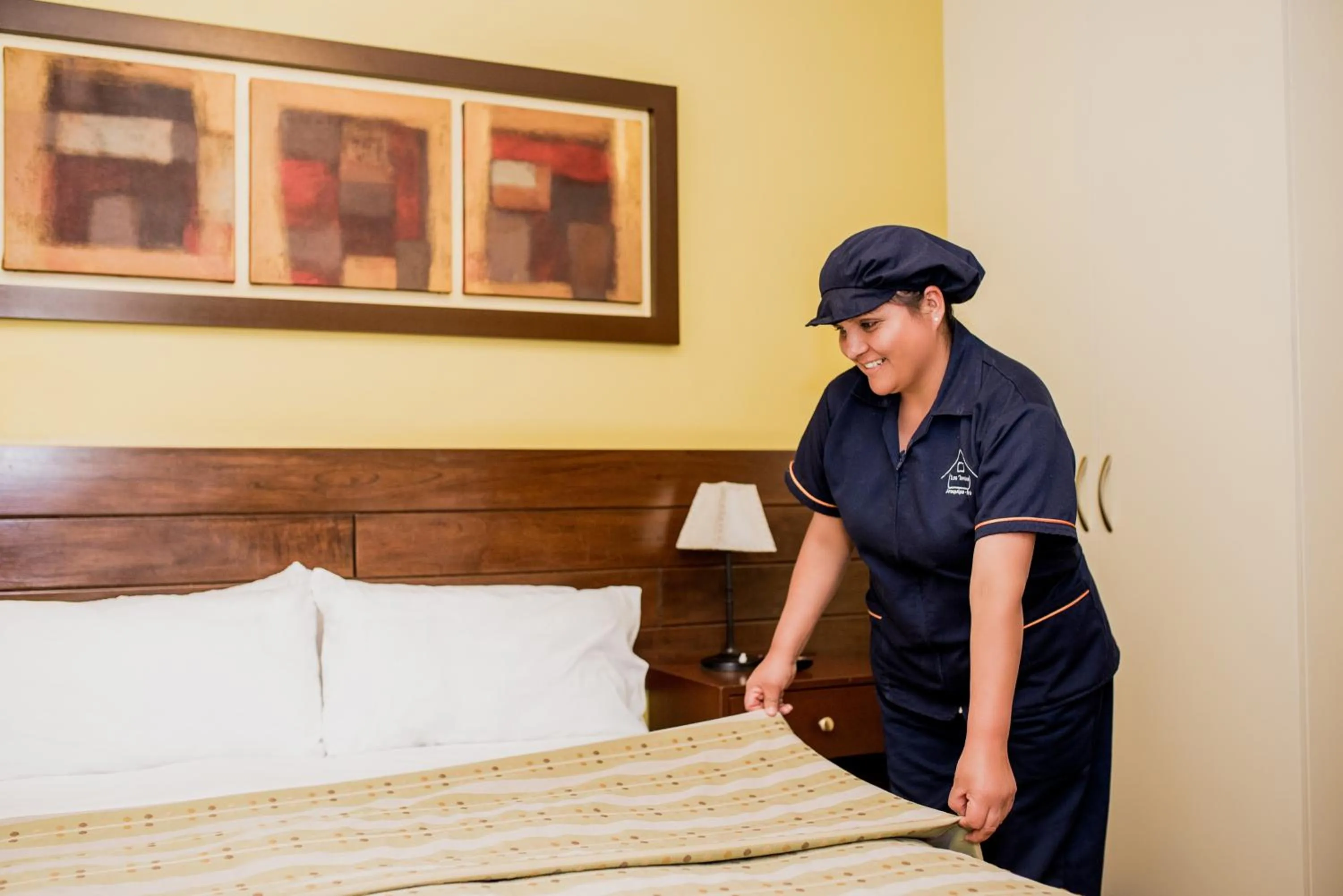 Staff, Bed in Hotel Los Tambos Boutique